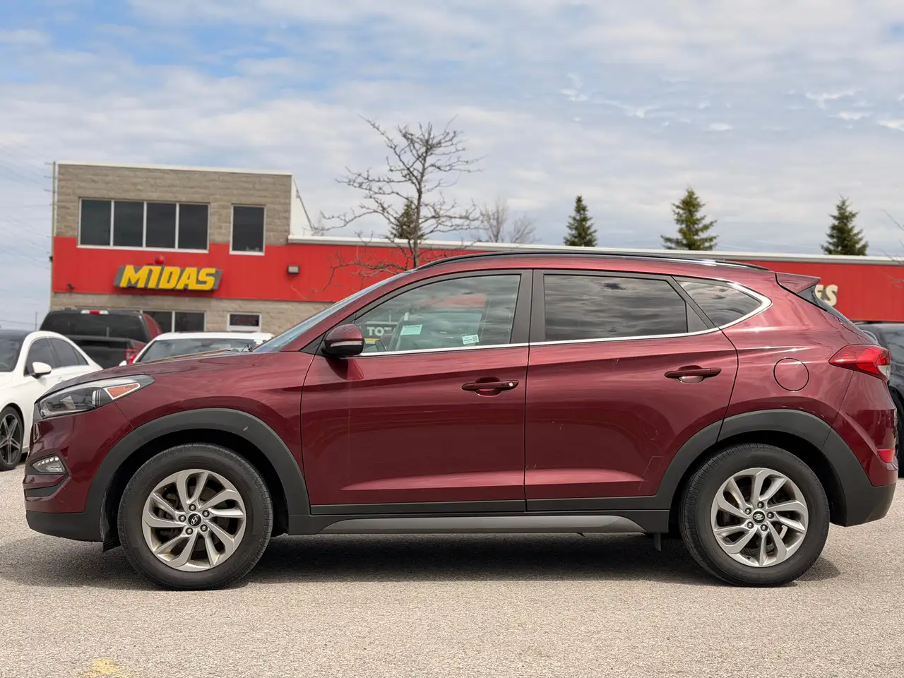Hyundai TUCSON снимка Hyundai TUCSON