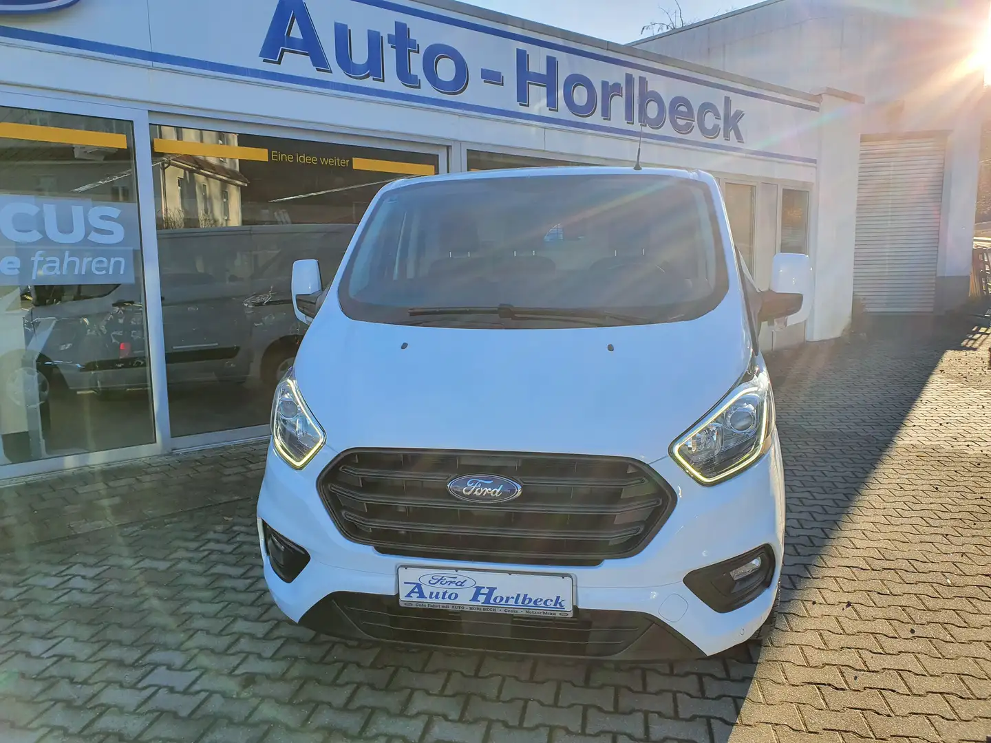 Ford Transit Custom 320 L1 Trend Weiß - 2