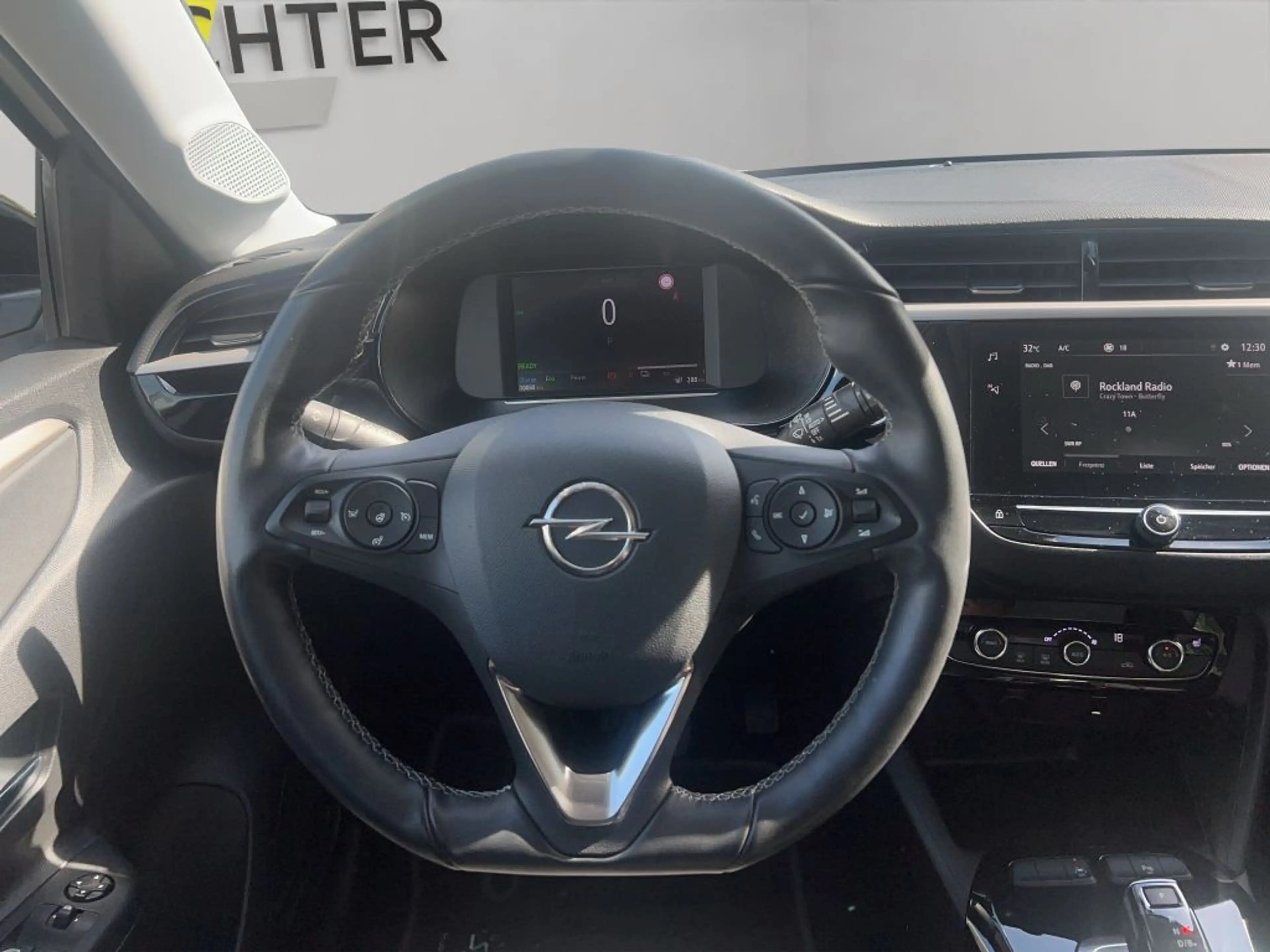 Opel Corsa-e Edition — photo 10