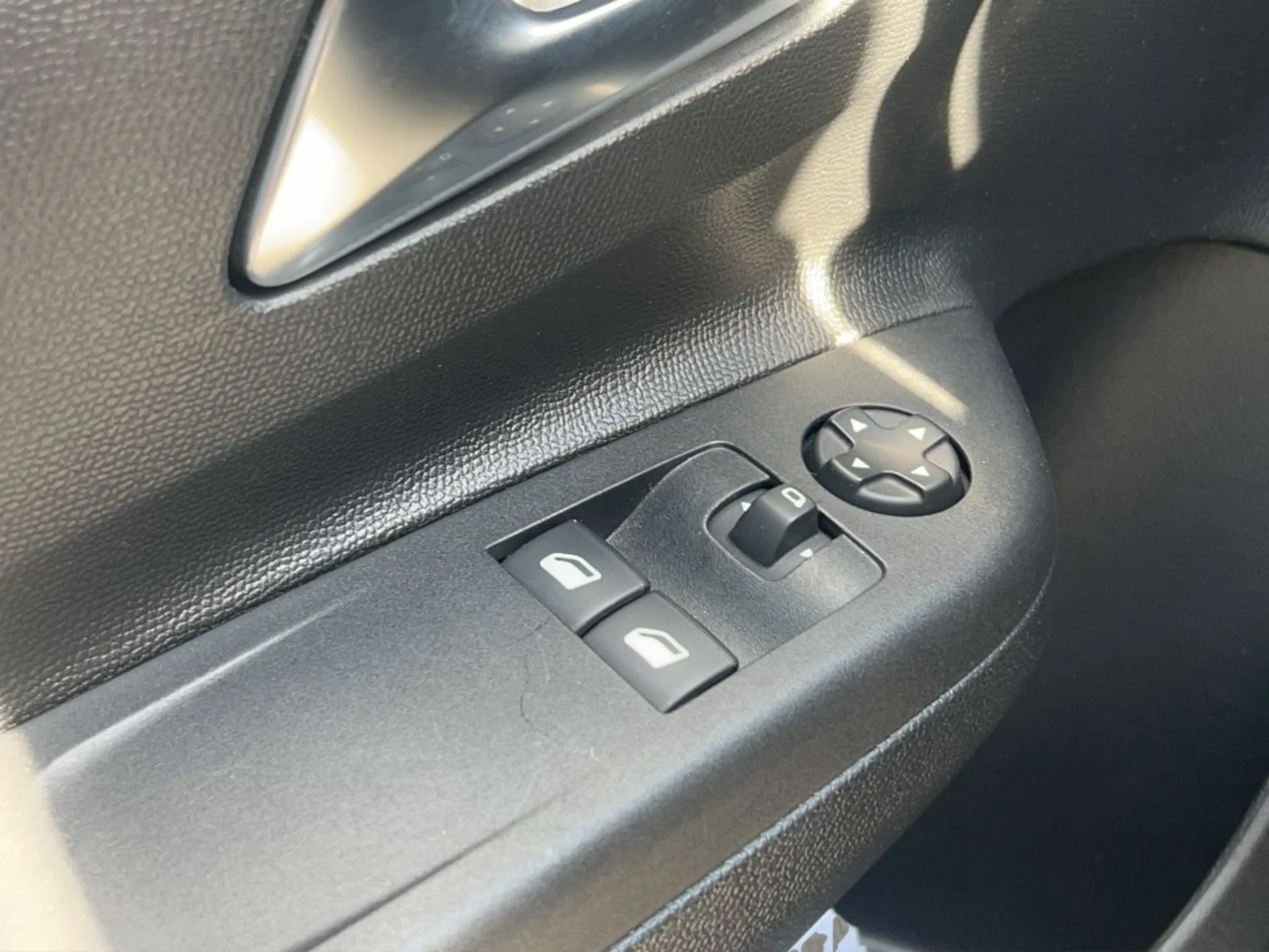 Opel Corsa-e Edition — photo 15