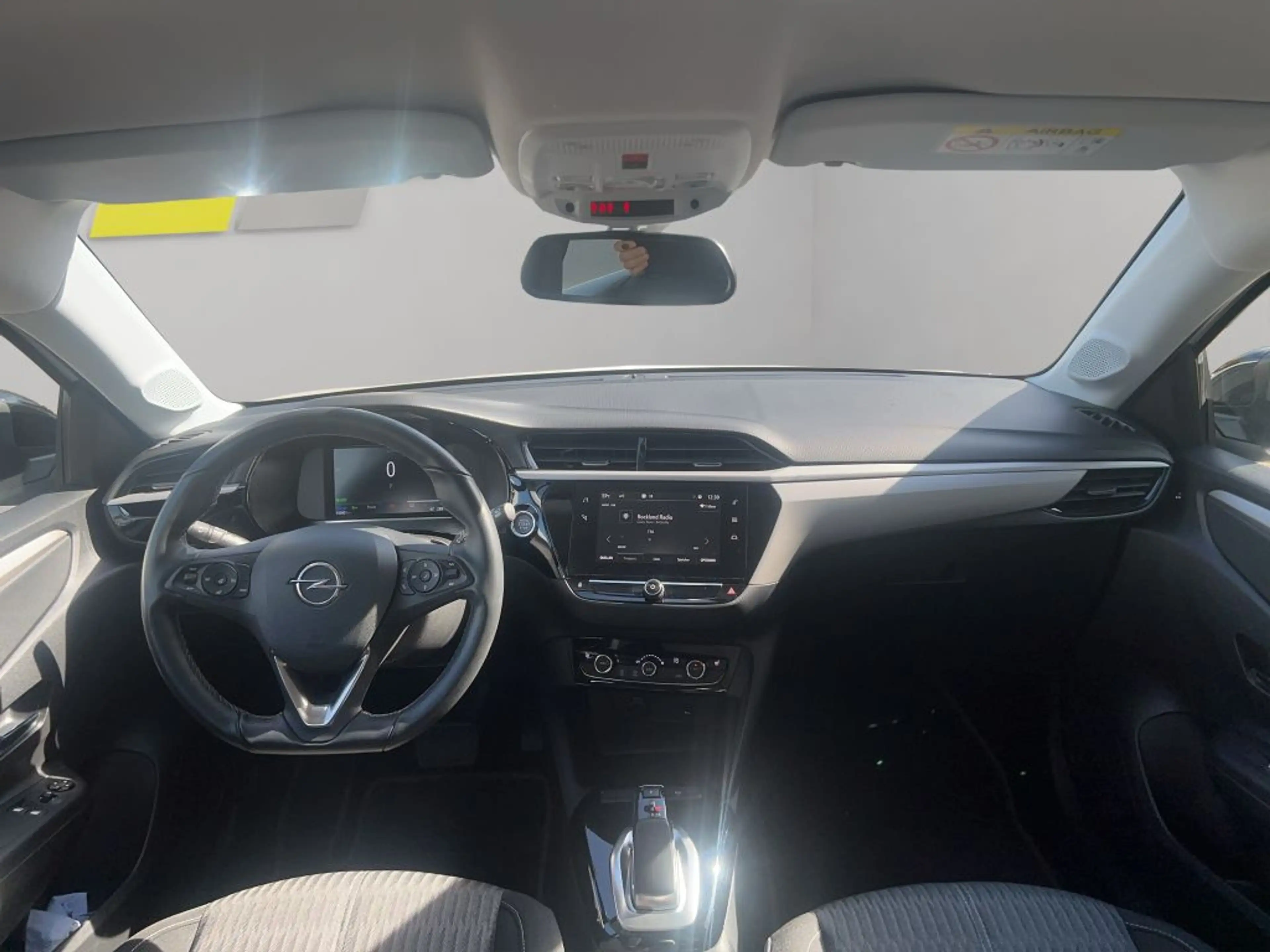 Opel Corsa-e Edition — photo 11