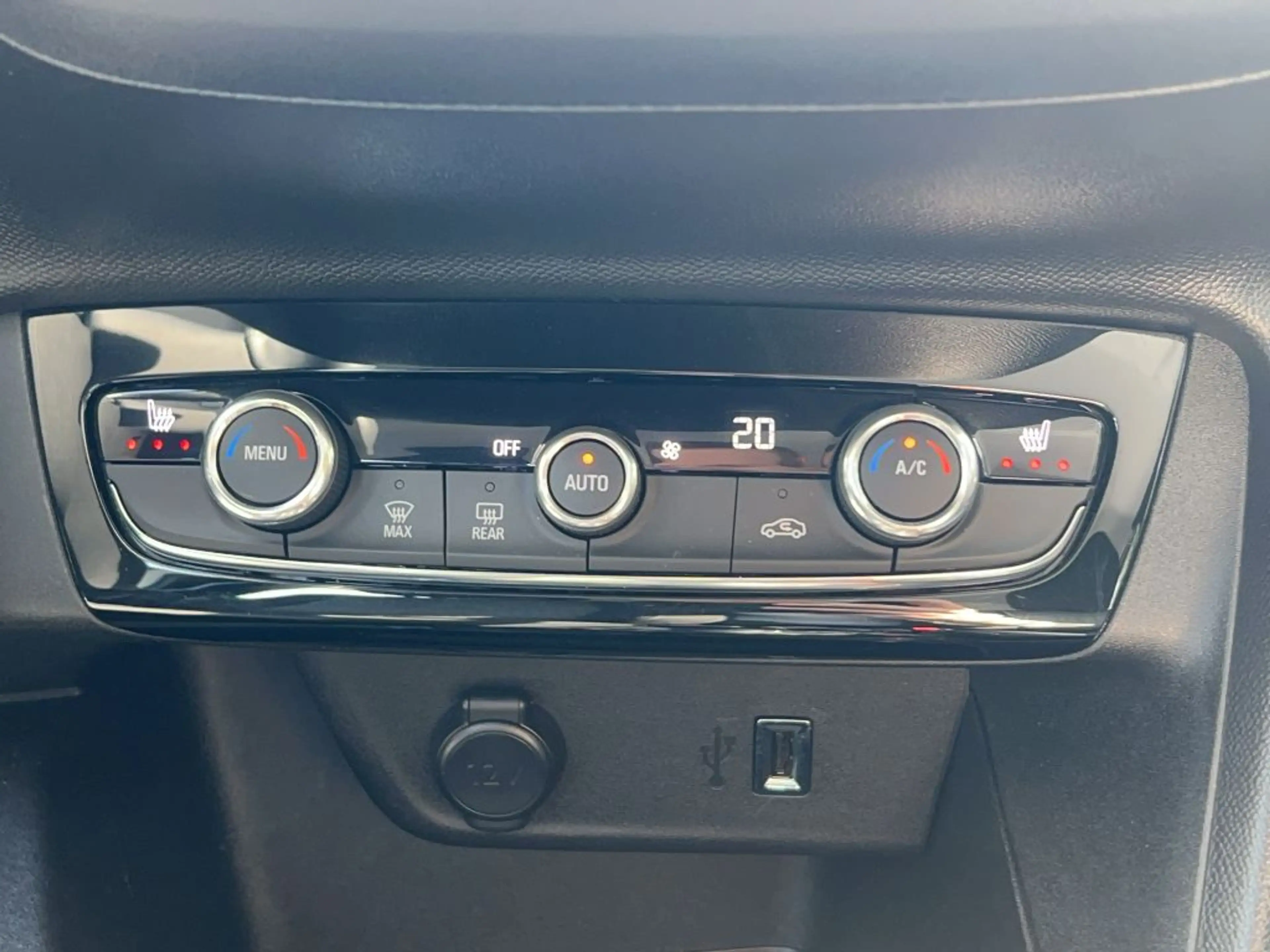 Opel Corsa-e Edition — photo 14