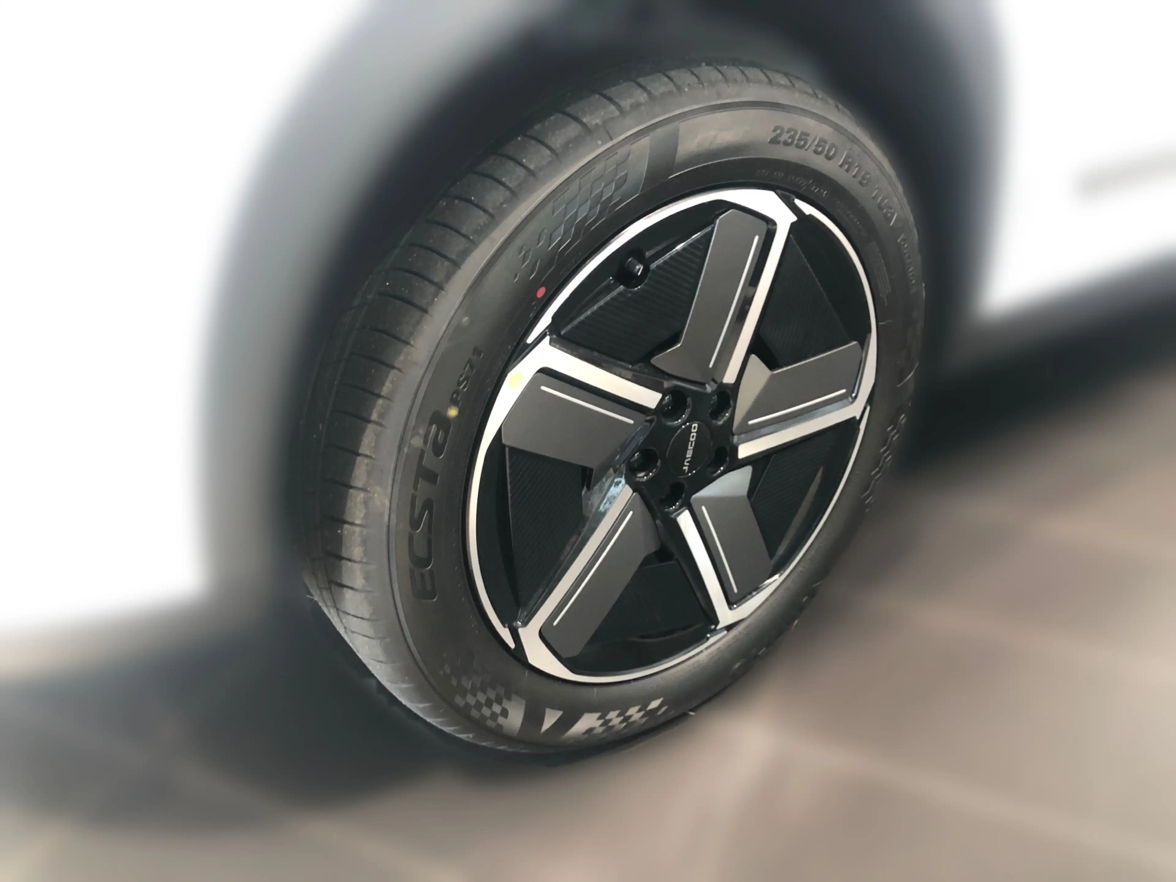 Jaecoo J7 JAECOO 7 Premium Plug-in Hybrid — photo 6