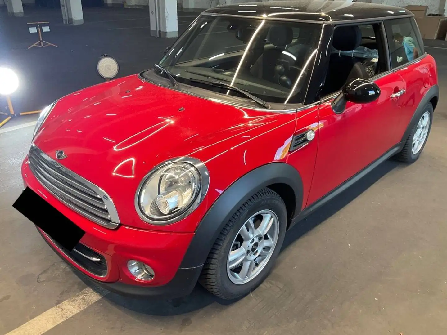 MINI Cooper I (R56) Cooper Красный - 1