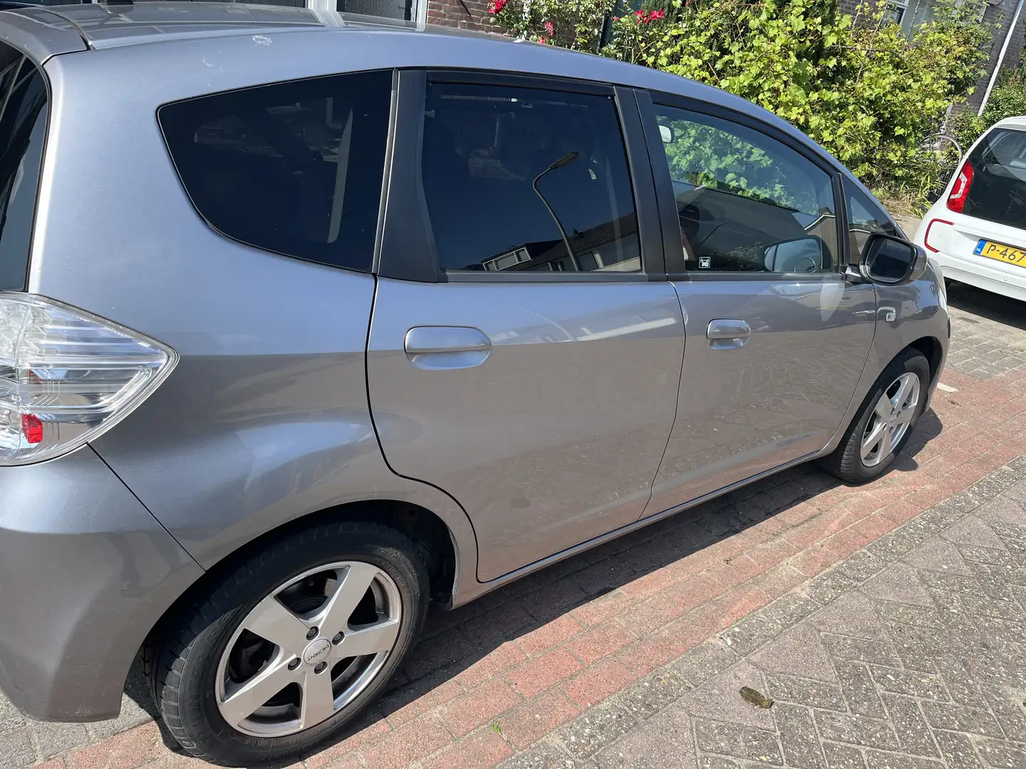 Honda Jazz 1.4 Bns Mode Grijs - 1
