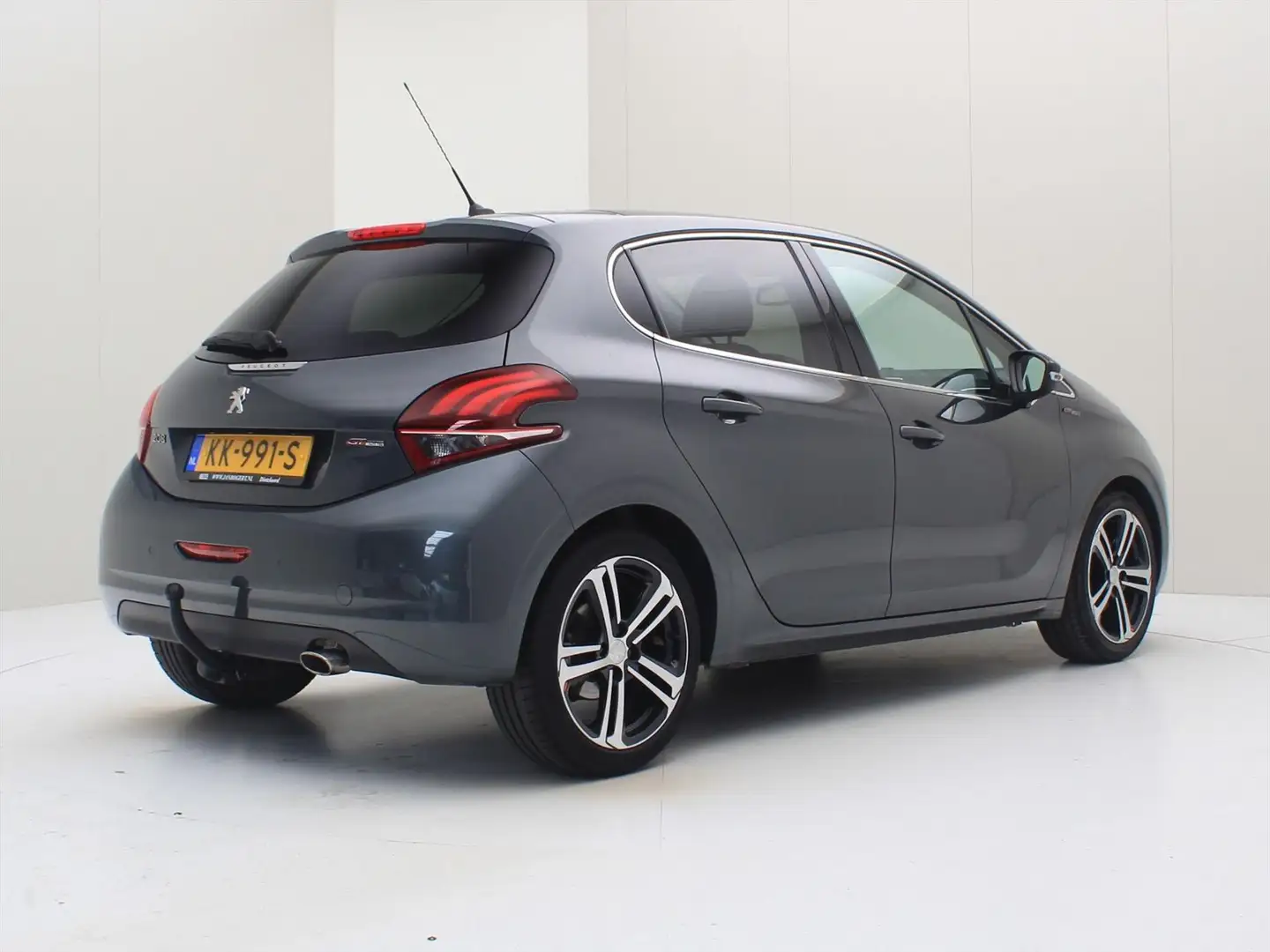 Peugeot 208 1.2 VTI 110PK GT-line 5D [ PANODAK+TREKHAAK+CARPLA Grijs - 2