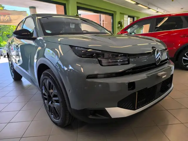Citroen C4 view 6
