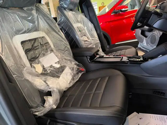 Citroen C4 view 16