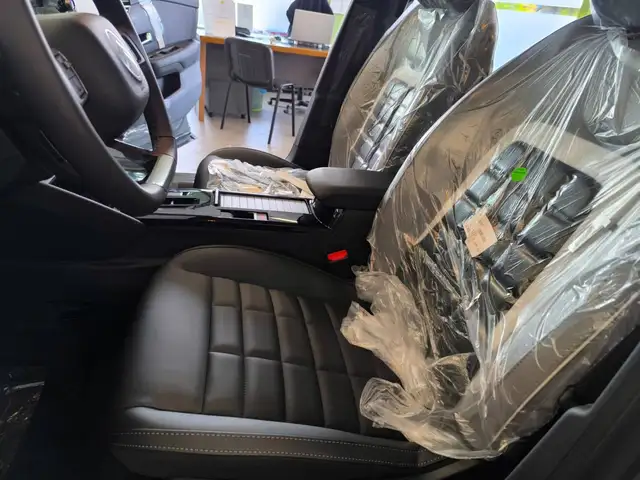Citroen C4 view 15