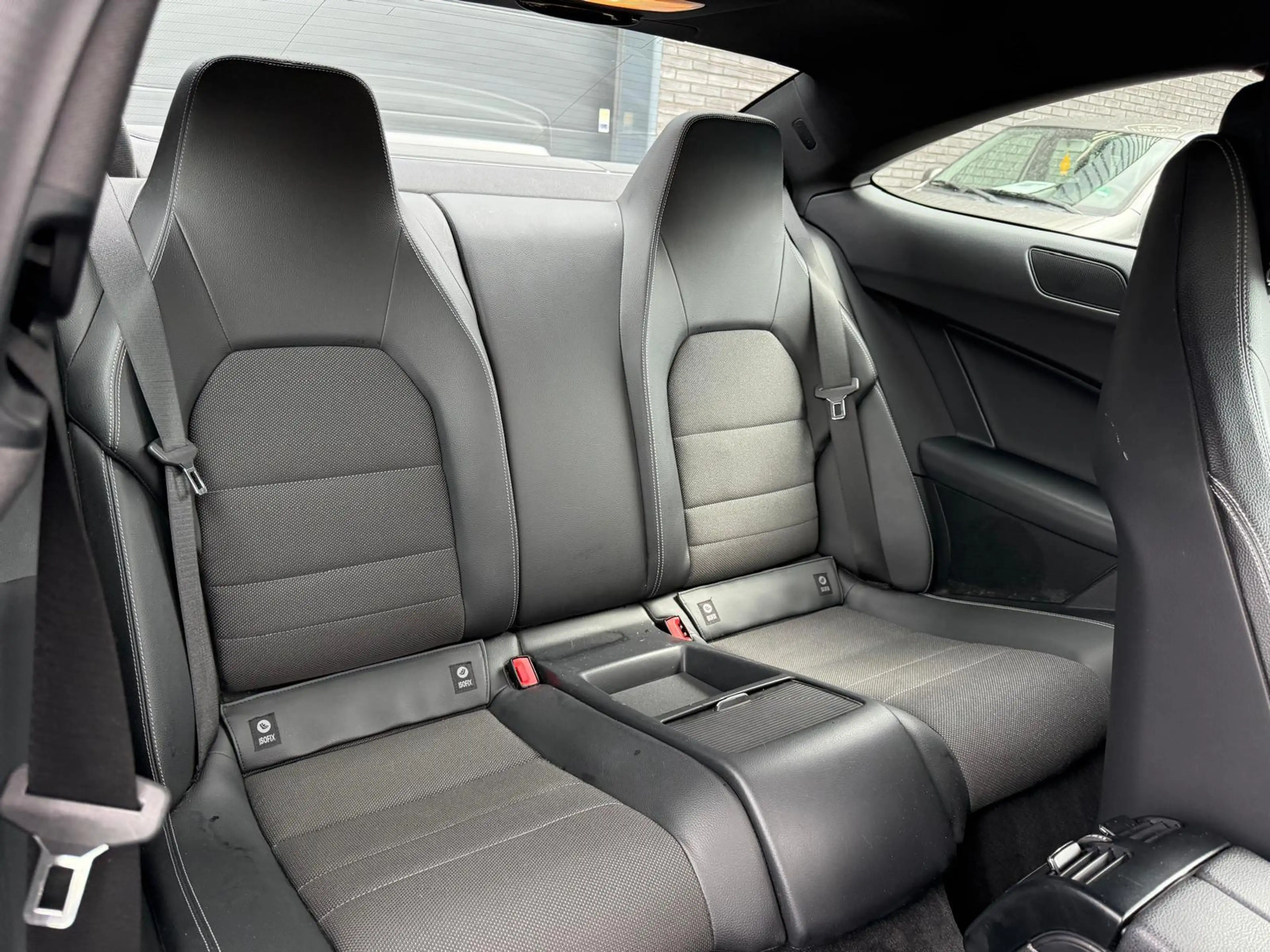 Mercedes-Benz C 250 Coupé Sport Prestige | 3/6/12MND GARANTIE| XENON | — photo 36