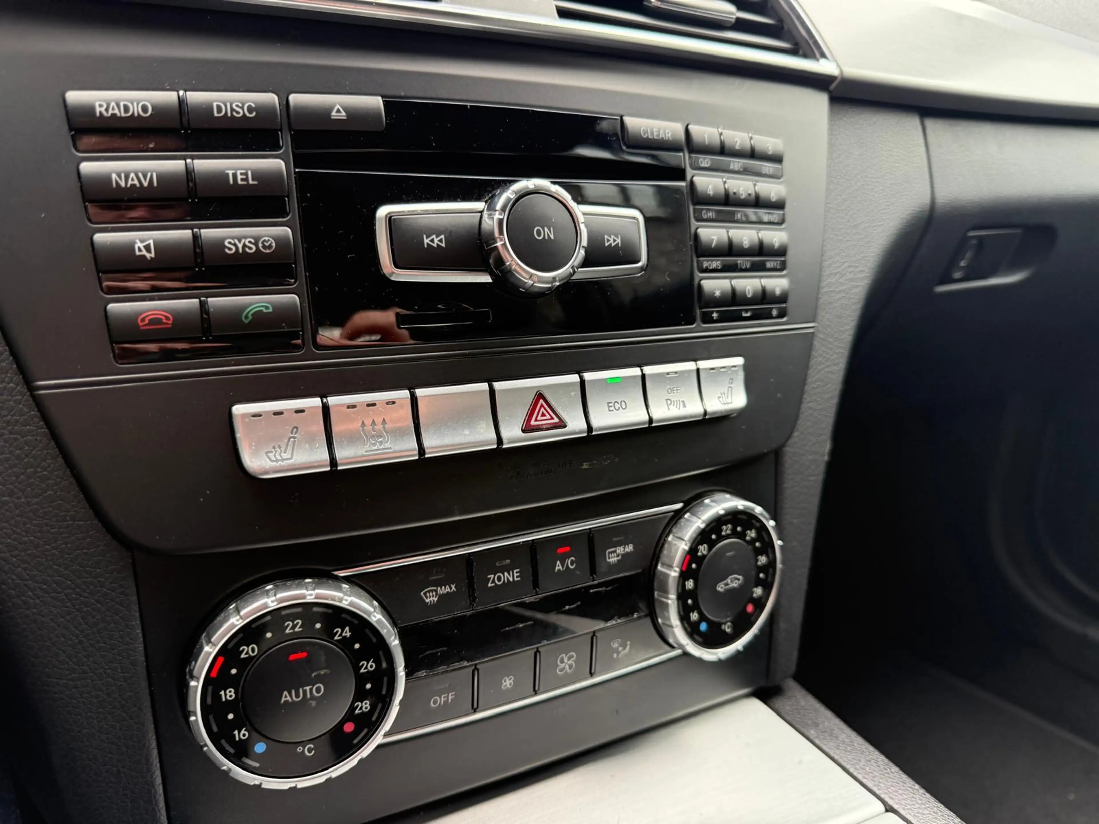 Mercedes-Benz C 250 Coupé Sport Prestige | 3/6/12MND GARANTIE| XENON | — photo 26