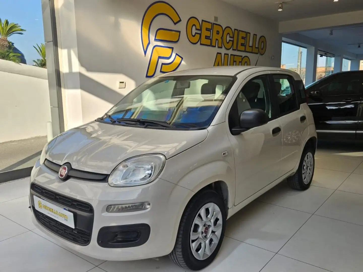 Fiat Panda 0.9 TwinAir Turbo Natural Power Easy Beige - 2
