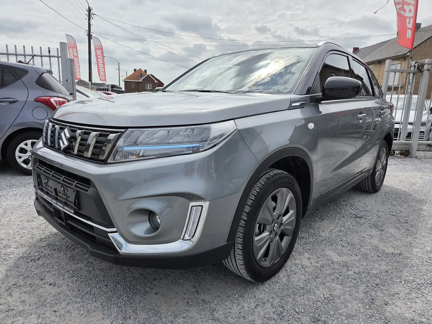 Suzuki Vitara 1.4 Turbo Hybrid GL+☆NAV☆CAM☆DAB☆ADAPCRUIS☆CARPLAY Grijs - 1