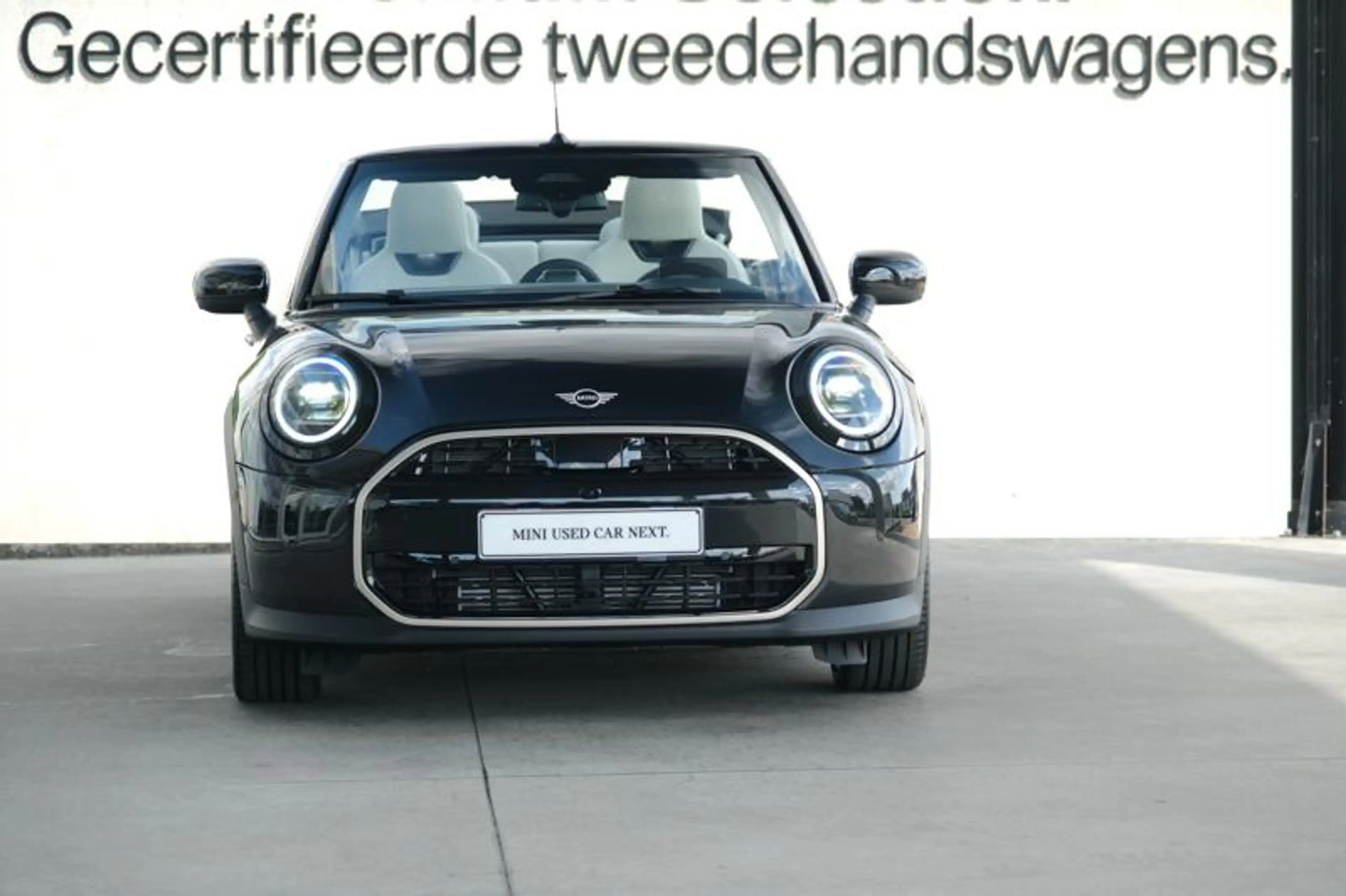 MINI Cooper Cabrio Cooper C Cabrio Favoured | H&K | HUD | PARK + | — photo 2