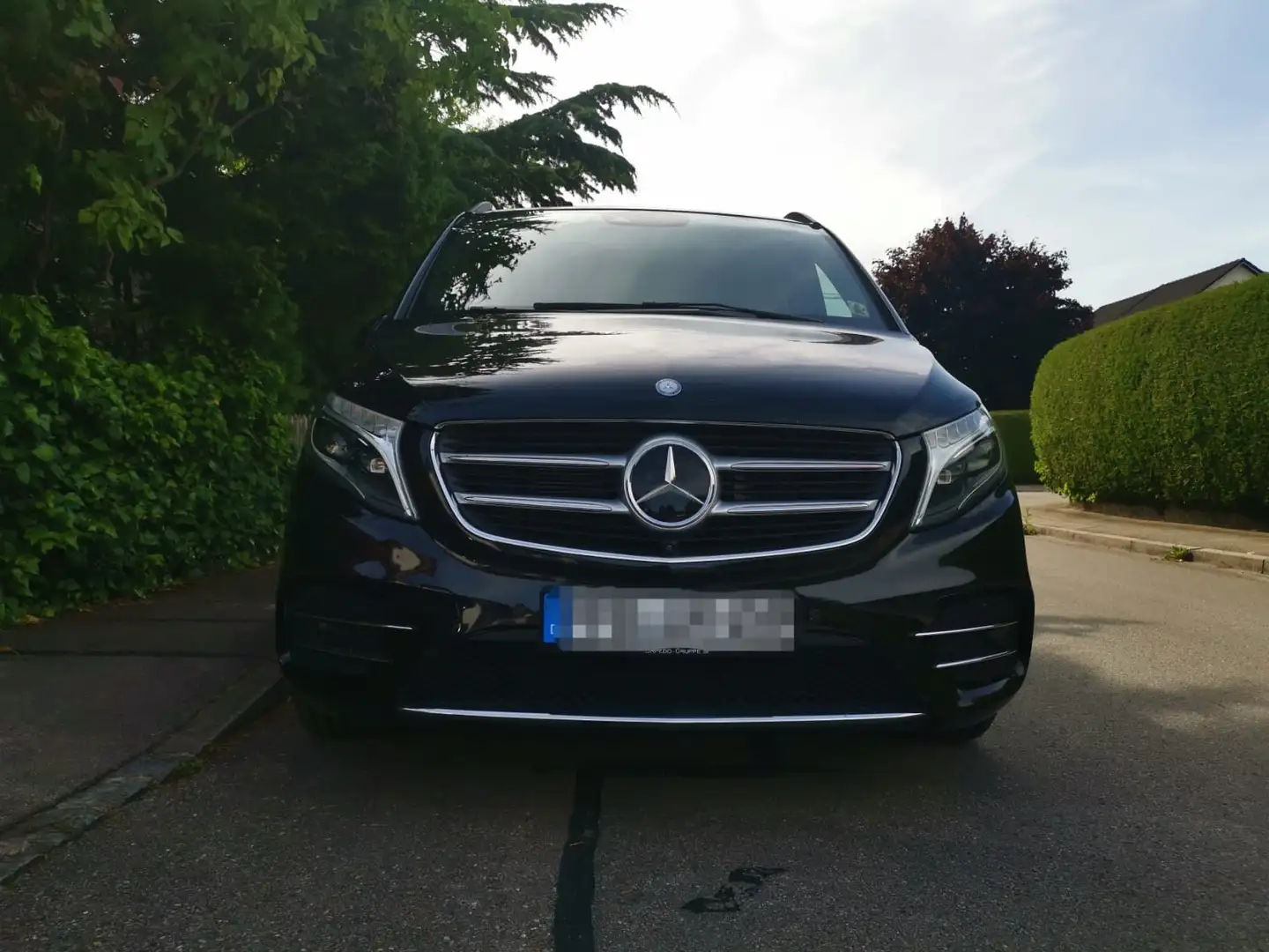 Mercedes-Benz V 200 V 250 CDI/BT/d AVANTG./EDITION lang (44 Noir - 1