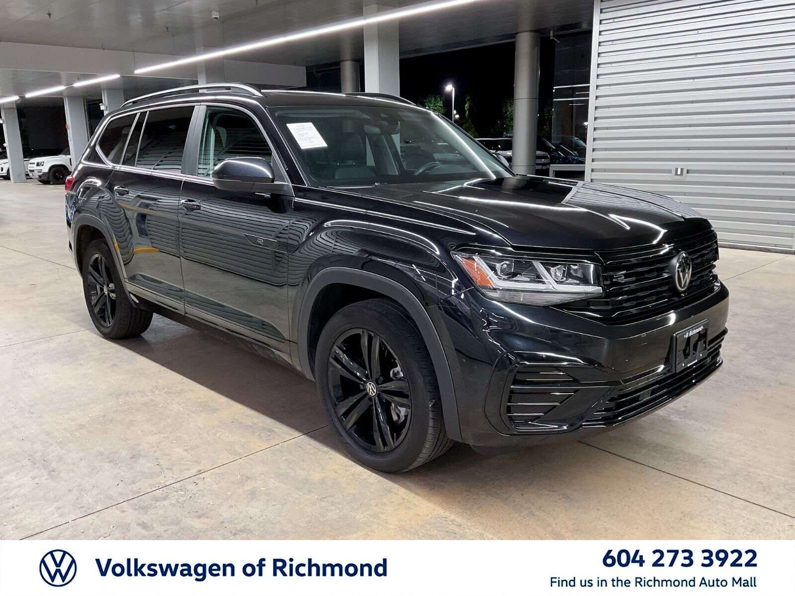 2023 Volkswagen Atlas Highline | R-Line Package (Black Edition) | 3rd Ro — снимка 1