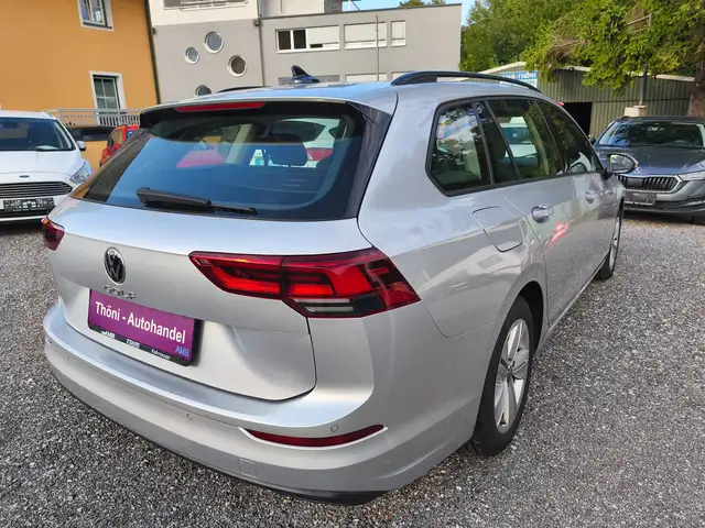 Volkswagen Golf view 5