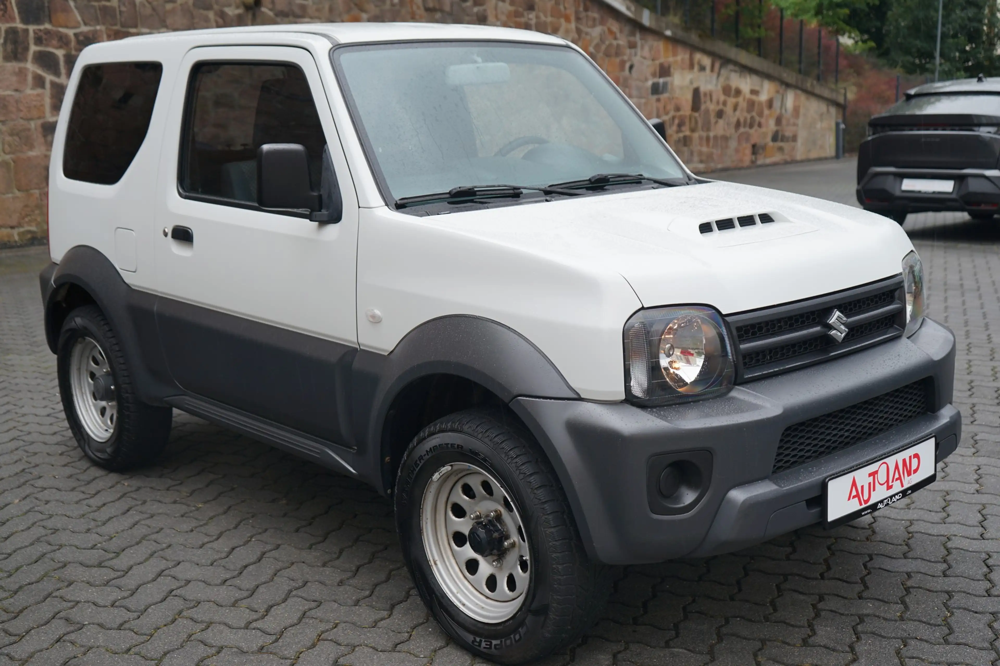 Suzuki Jimny 1.3 Club 4x4 AHK Bluetooth — photo 8