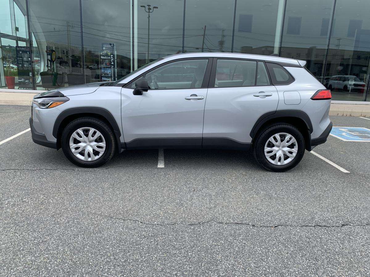 2025 Toyota Corolla Cross L FWD