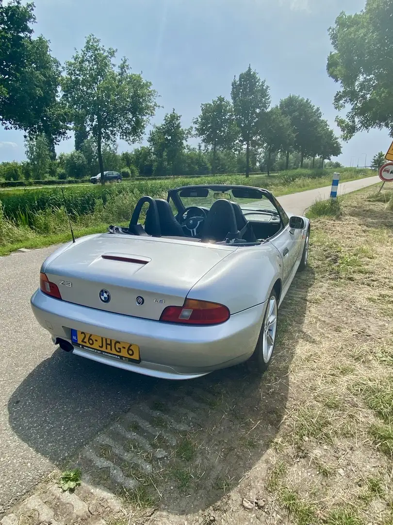 BMW Z3 1.8 roadster widebody Zilver - 2