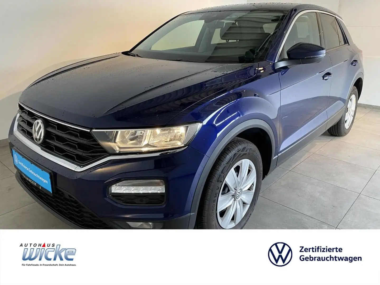 Volkswagen T-Roc 1.0 TSI Basis KLIMA LANE ASSIST PDC TELEFON Синій - 1