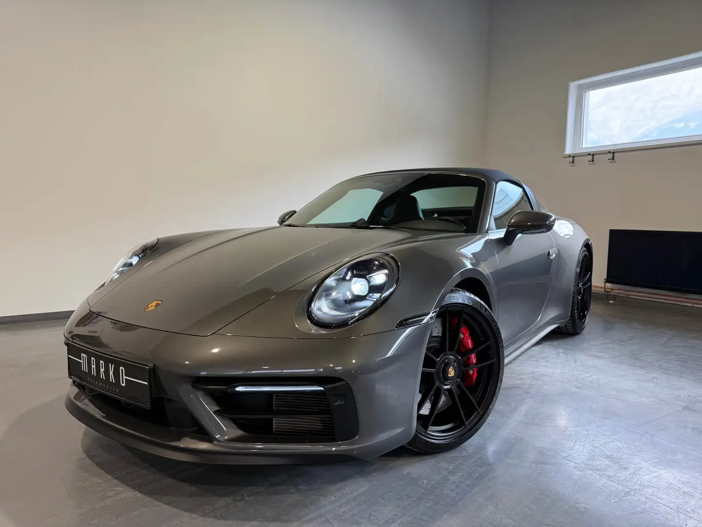 Porsche 992 Targa 4 GTS "18 Wege, Account, uvm." netto 130k Grau - 2