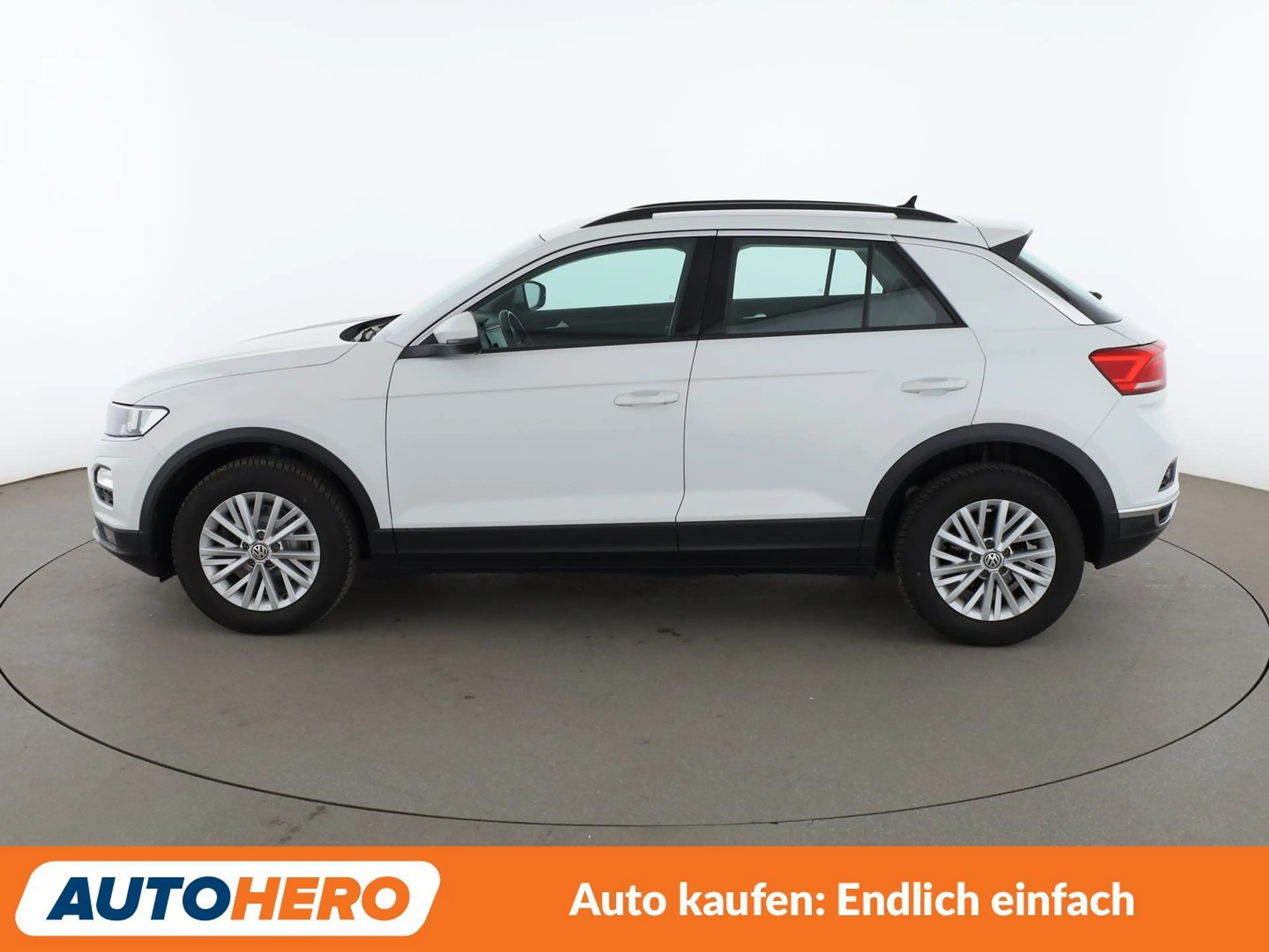 Volkswagen T-Roc 1.0 TSI Style *NAVI*PDC*ACC*SHZ*ALU*KLIMA* — photo 3