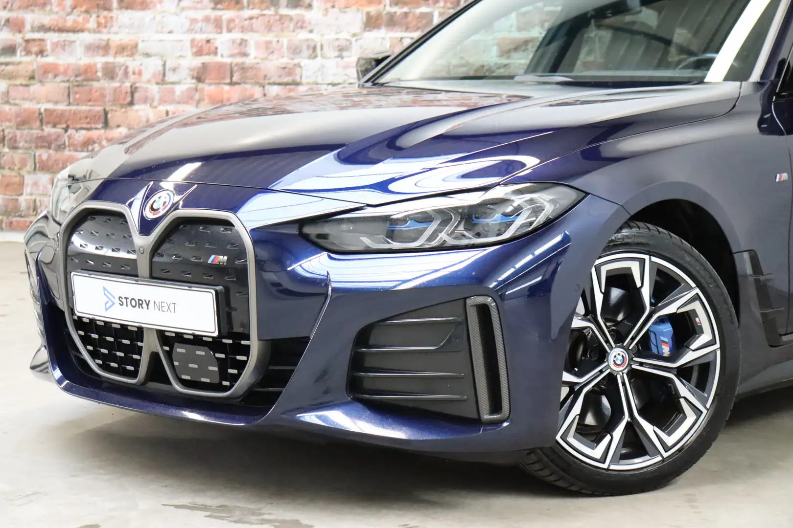 BMW i4 M50 High Executive M Sport Pakket Automaat / M 50 Blauw - 2