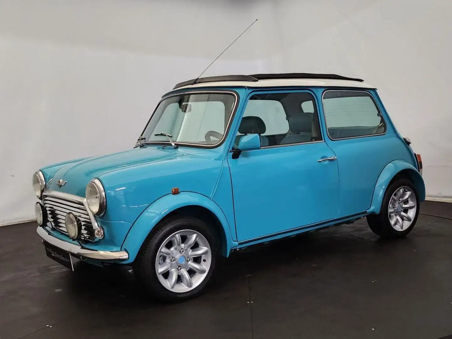 MINI Cooper MPI Bleu - 2