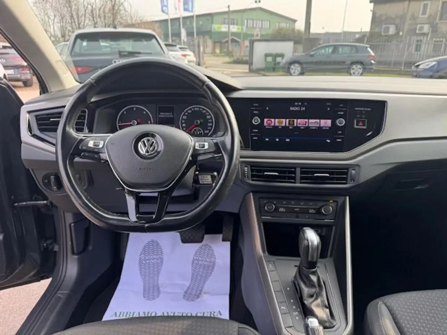 Volkswagen Polo 1.6 TDI 95 CV DSG 5p Comfortline BlueMotion Tech. Gris - 2