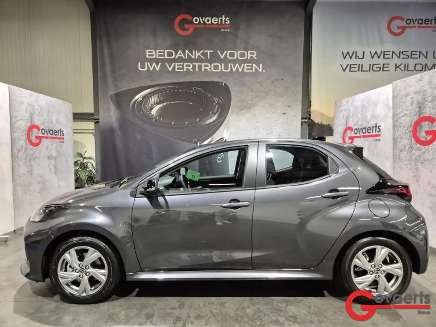 Mazda 2 Exclusive Line 1.5 Hybrid Grijs - 2