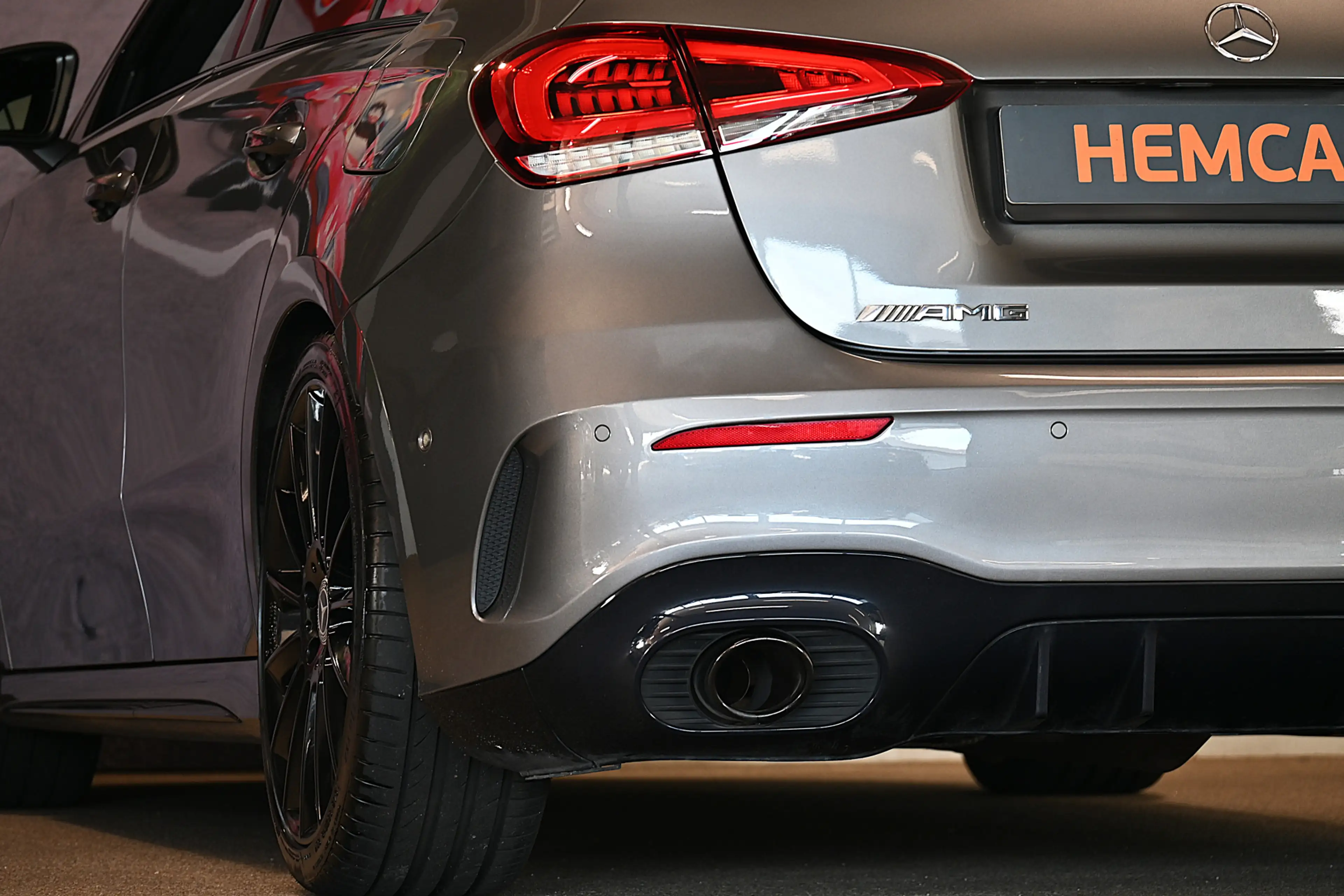Mercedes-Benz A 35 AMG 4MATIC Advantage — photo 42