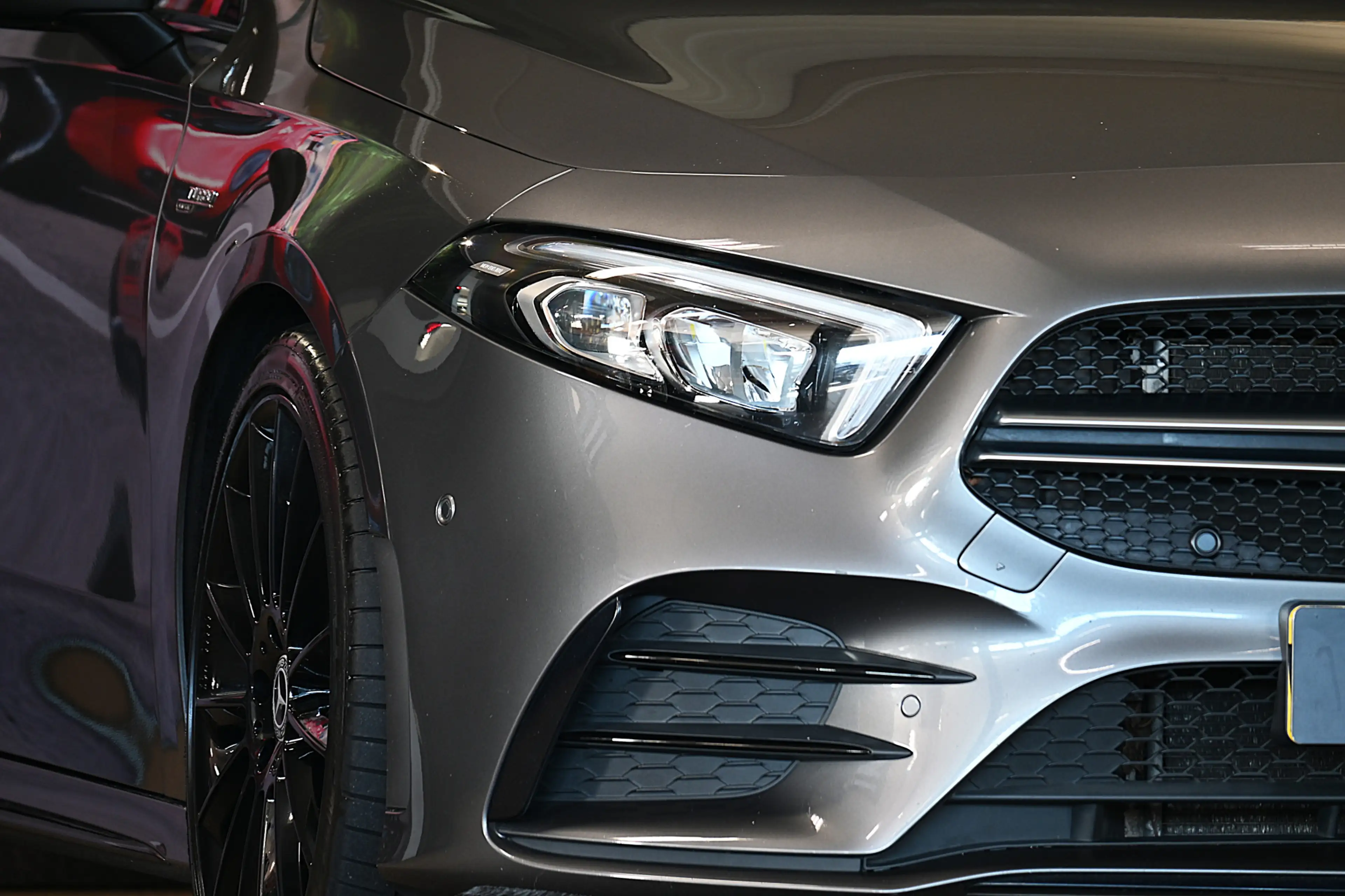 Mercedes-Benz A 35 AMG 4MATIC Advantage — photo 12
