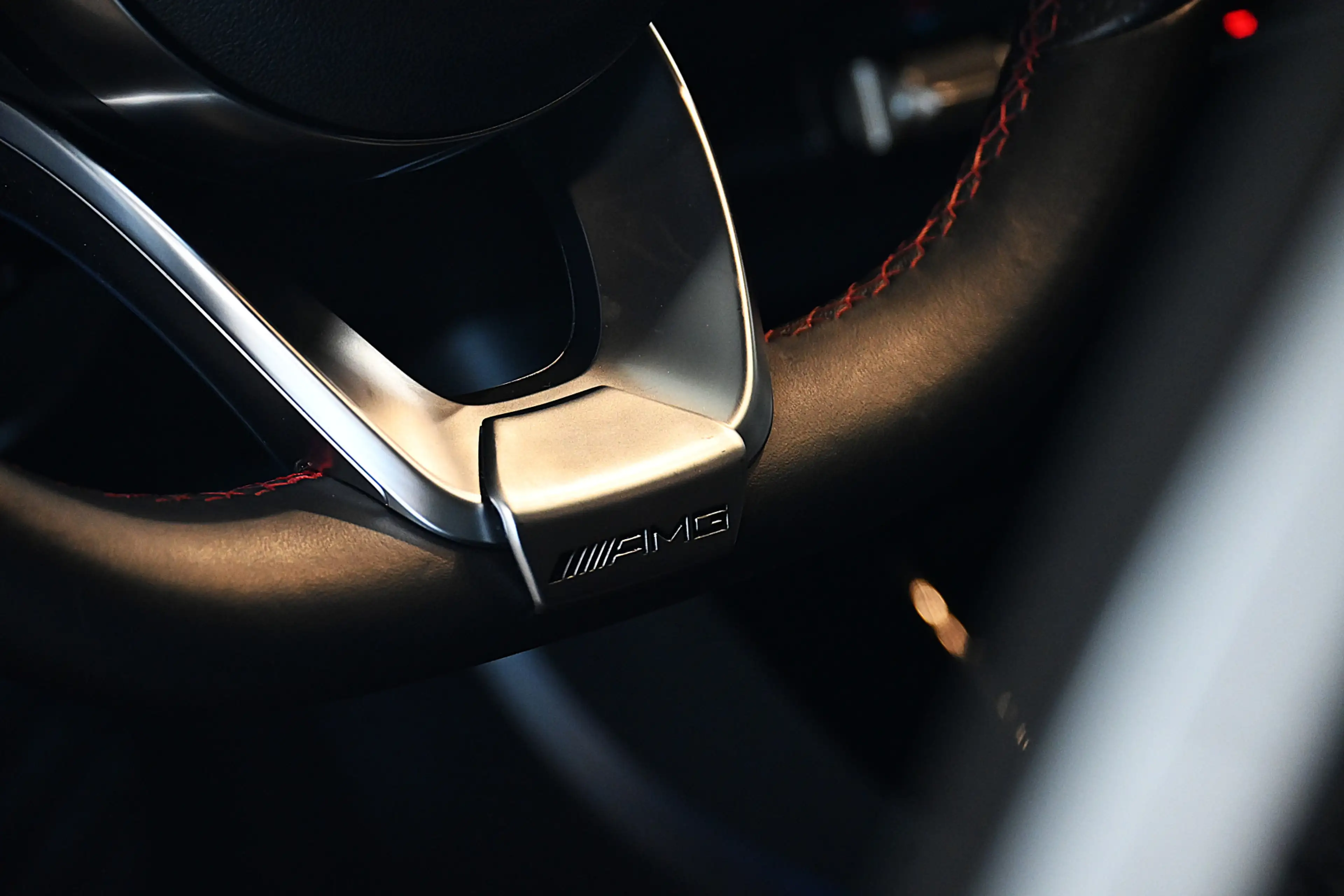 Mercedes-Benz A 35 AMG 4MATIC Advantage — photo 37