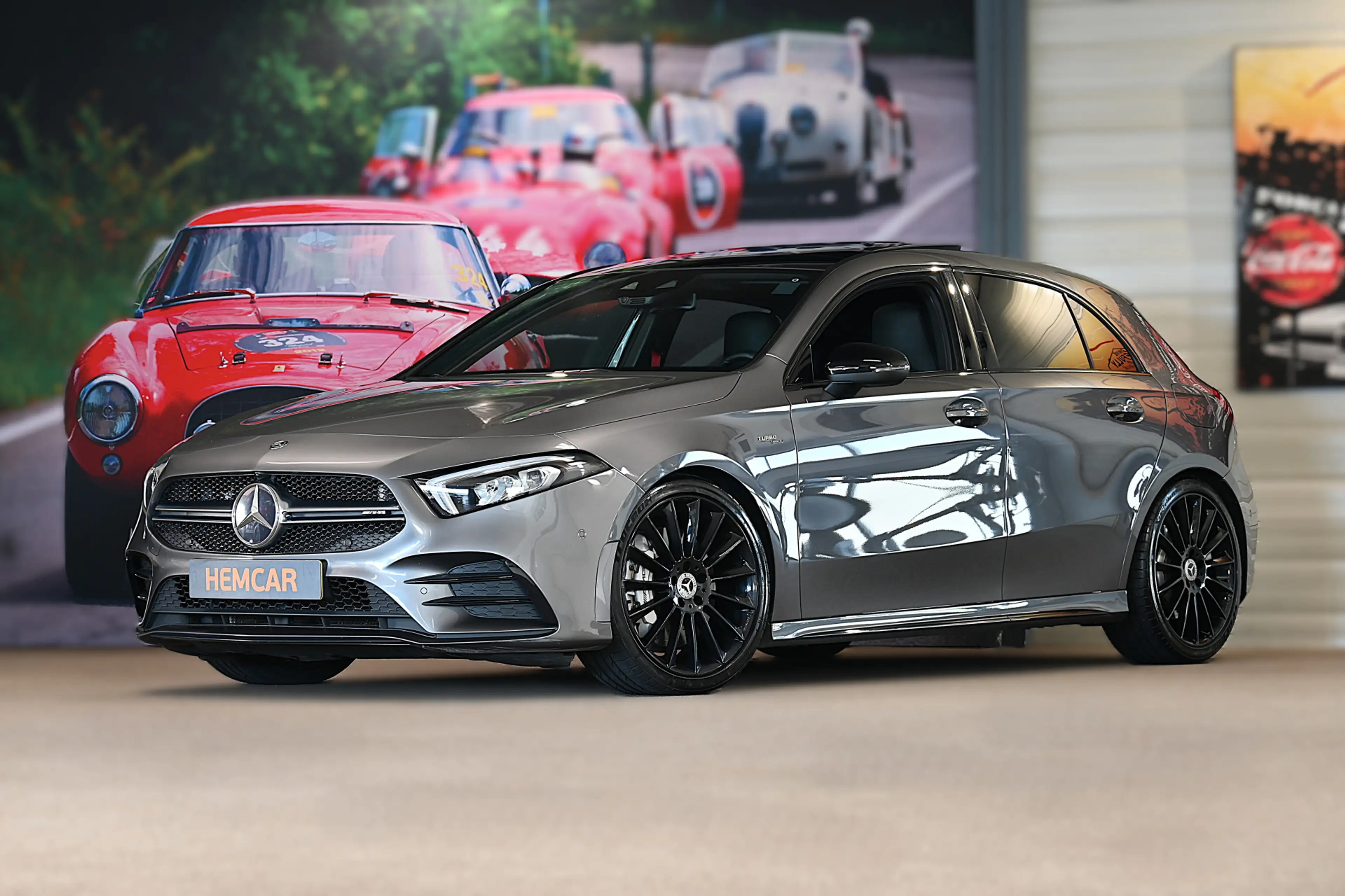 Mercedes-Benz A 35 AMG 4MATIC Advantage — photo 2