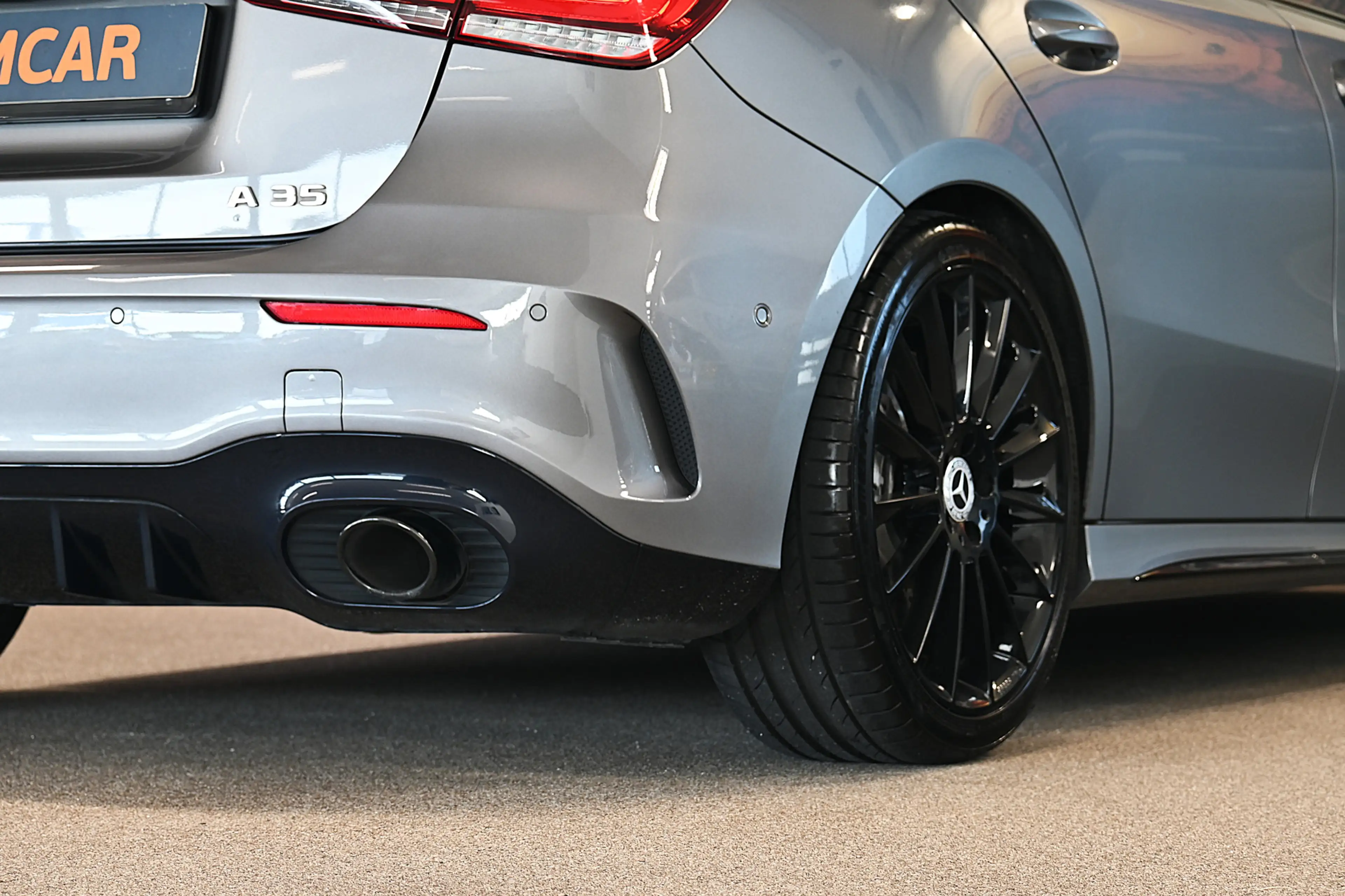 Mercedes-Benz A 35 AMG 4MATIC Advantage — photo 46
