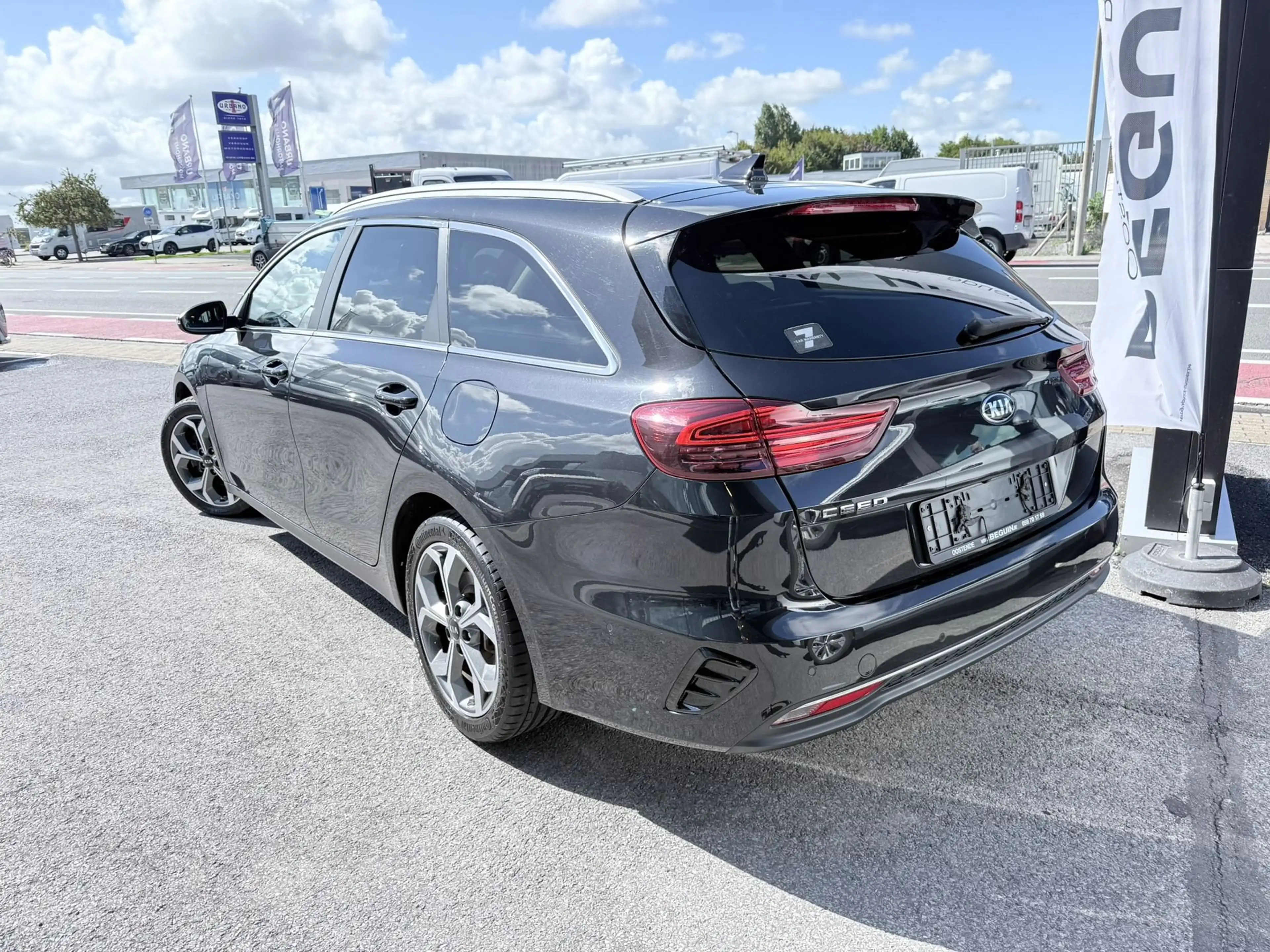 Kia Ceed SW / cee'd SW T-GDi More DCT ISG — photo 2