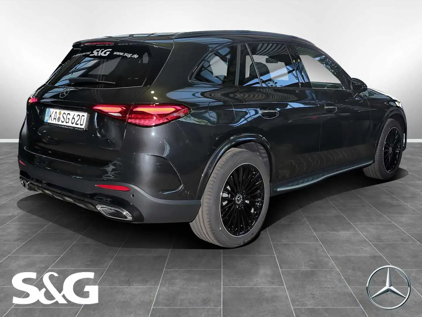 Mercedes-Benz GLC 300 4M AMG Night+MBUX+360°+DIG-LED+Pano+AHK Grau - 2