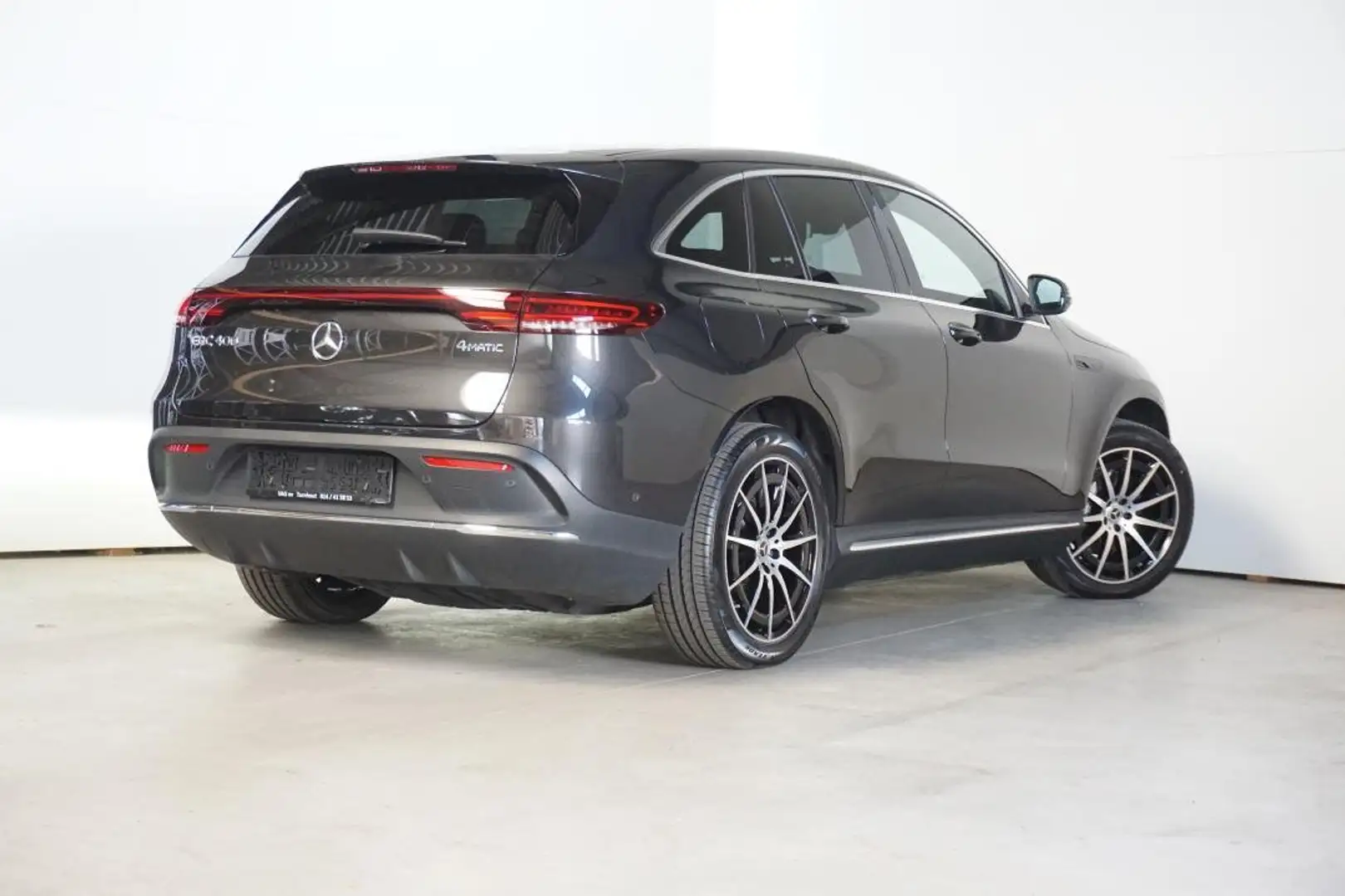 Mercedes-Benz EQC 400 AMG - RIJASSISTENTIEPAKKET - MEMORY Grijs - 2