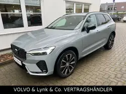 Volvo XC60 B4 D Automatik AWD Plus Dark AHK GARANTIE