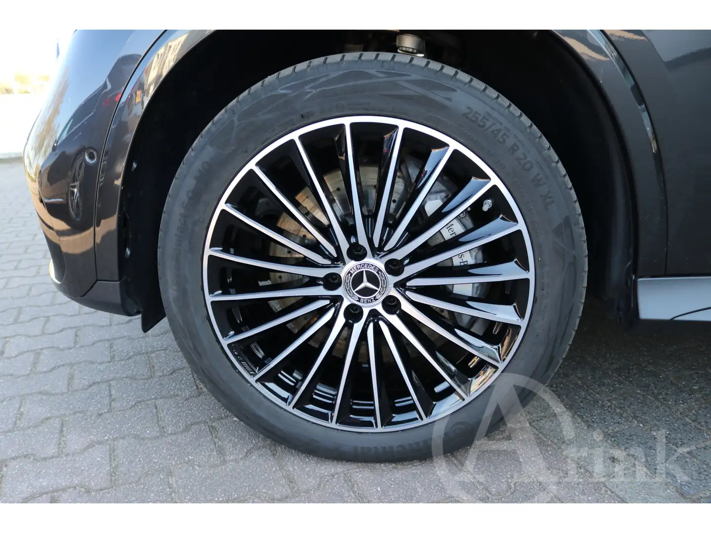 Mercedes-Benz GLC 400 400e 4MATIC AMG Line Rijassistentiepakket, Trekhaa Grau - 2