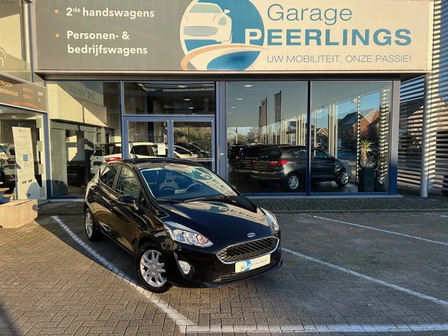 Ford Fiesta CONNECTED 1.5 TDCI 85 PK. Negro - 1
