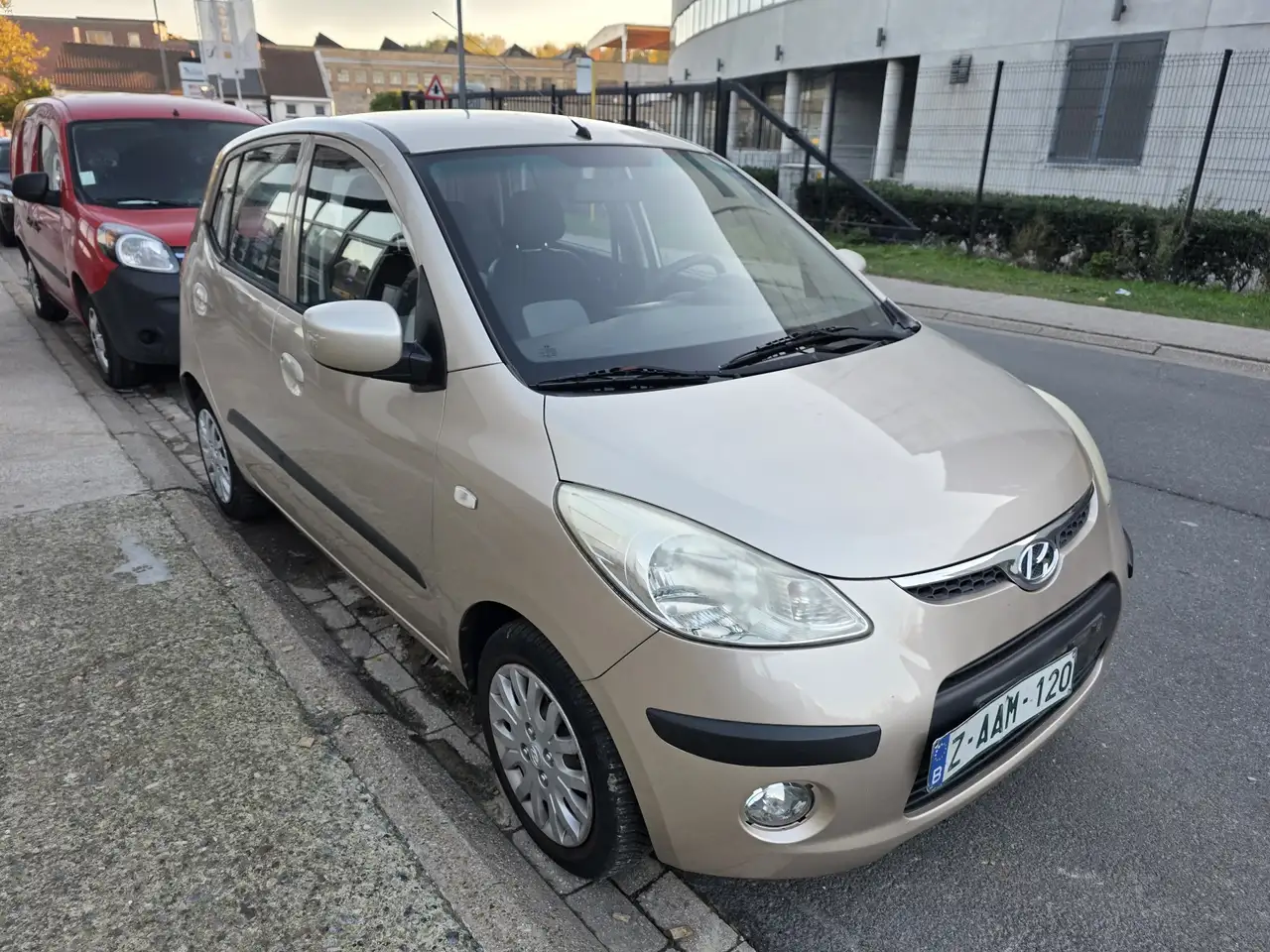 Hyundai i10