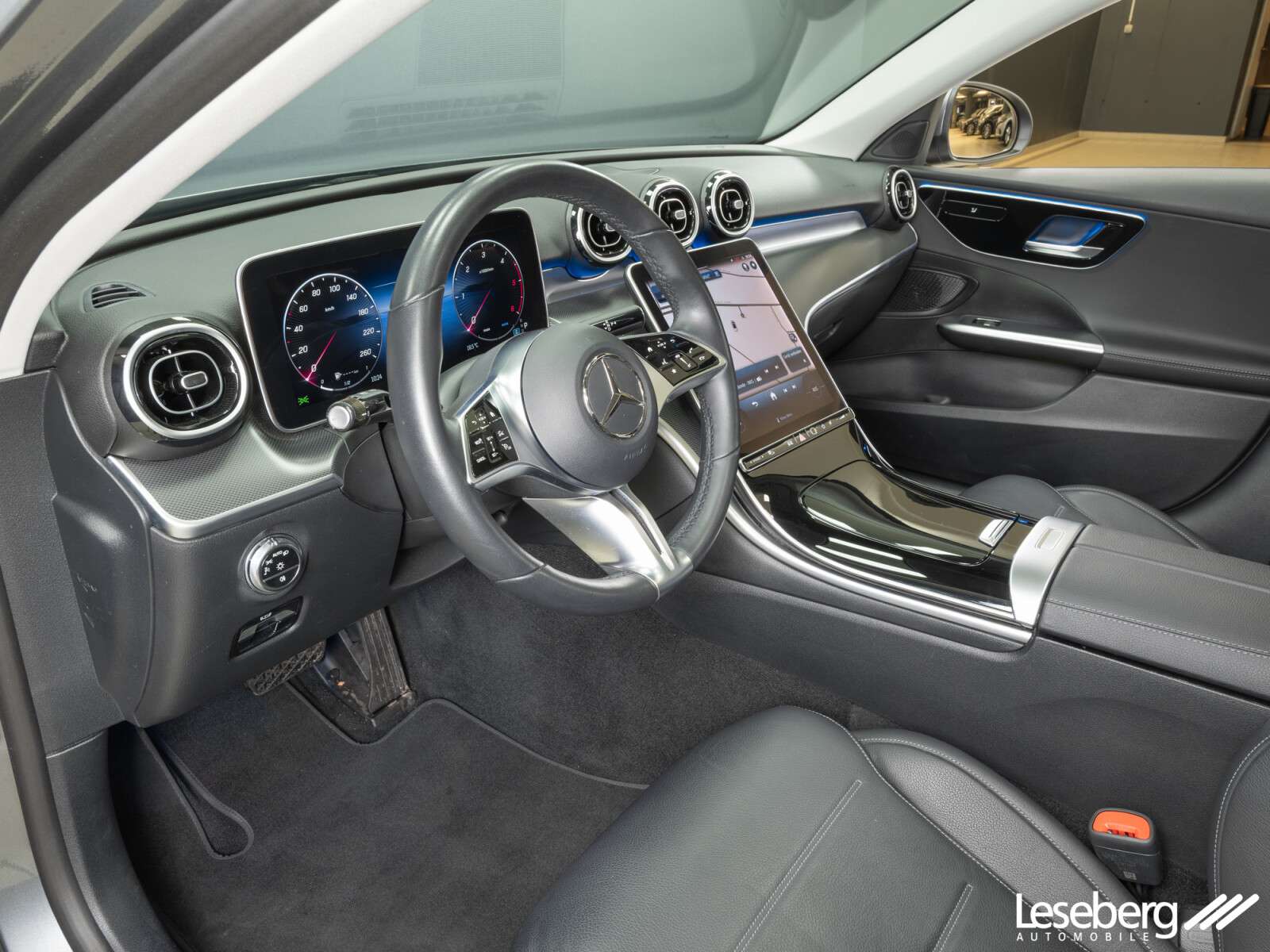 Mercedes-Benz C 220