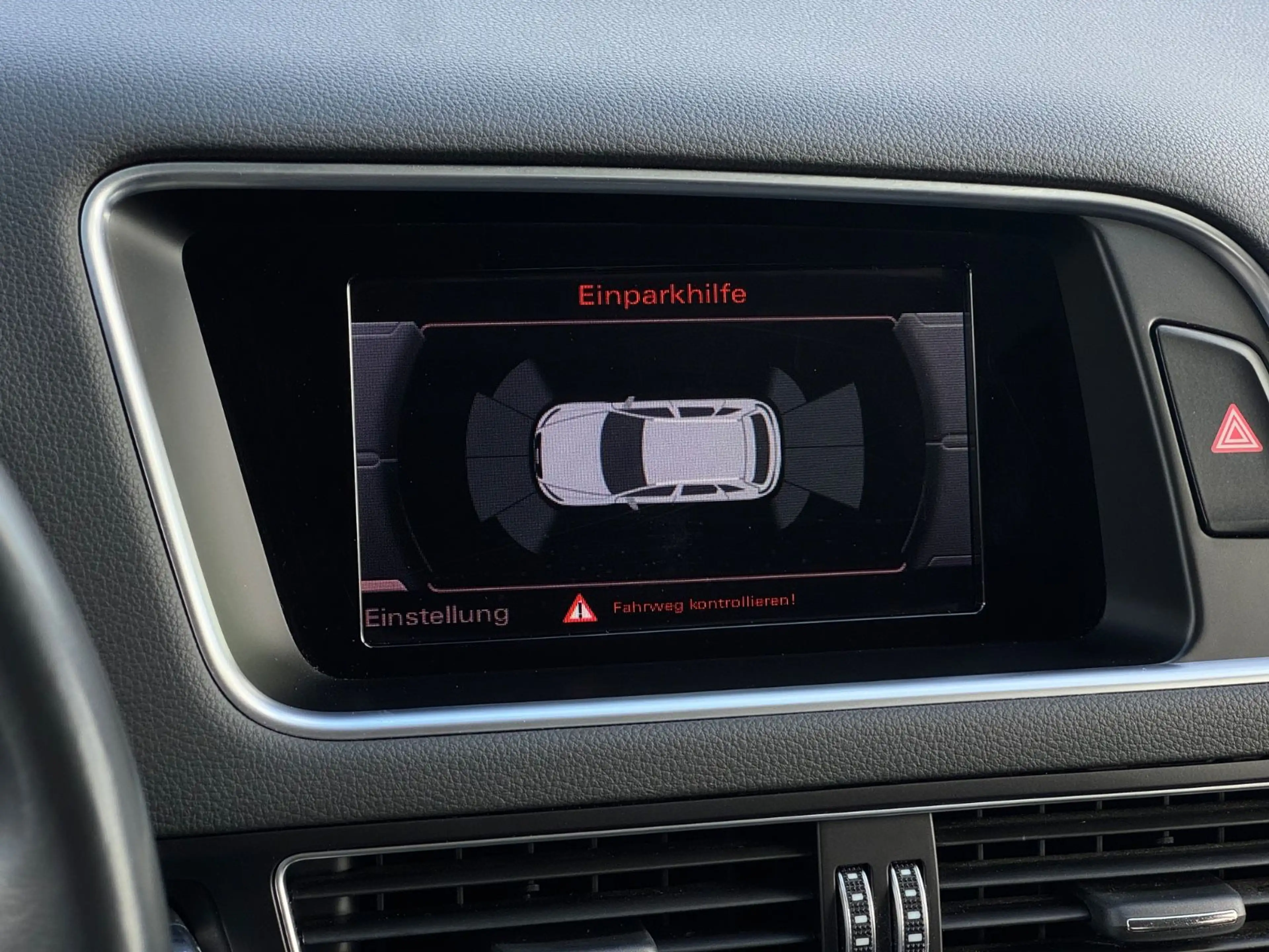 Audi Q5 2.0 TDI quattro*1.HD*TOP ZUSTAND*SCHECKHEFT* — photo 12