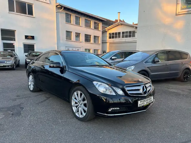 Mercedes-Benz E 220 E 220 CDI BlueEfficiency