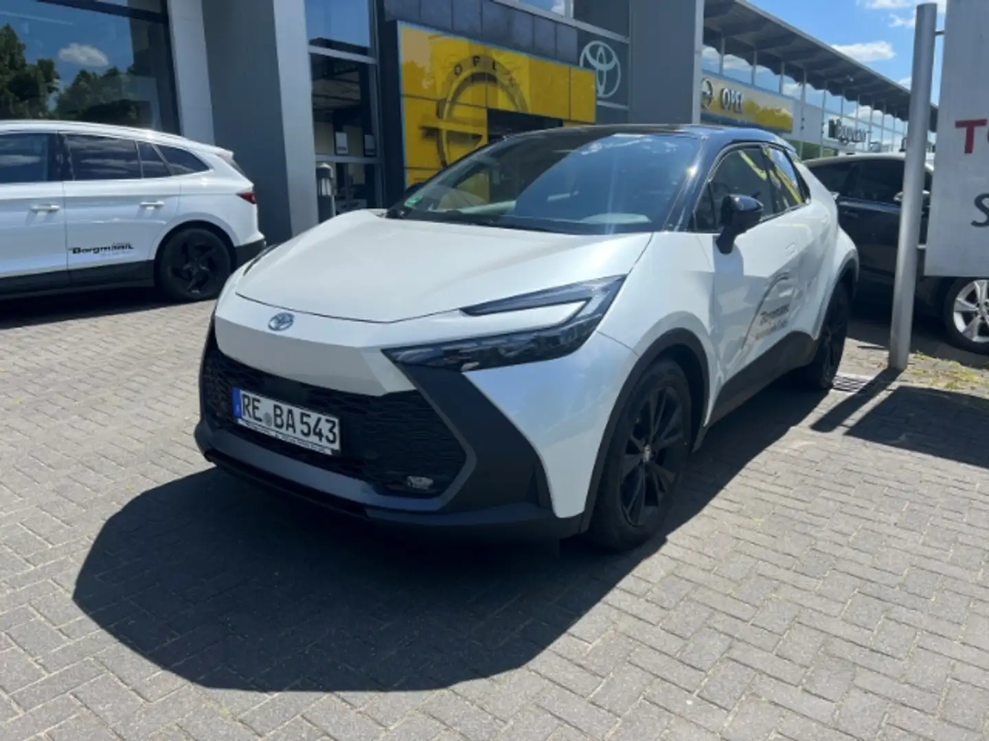 Toyota C-HR Hybrid FWD Team Deutschland 1.8 Navi PDC vorn und Biały - 1