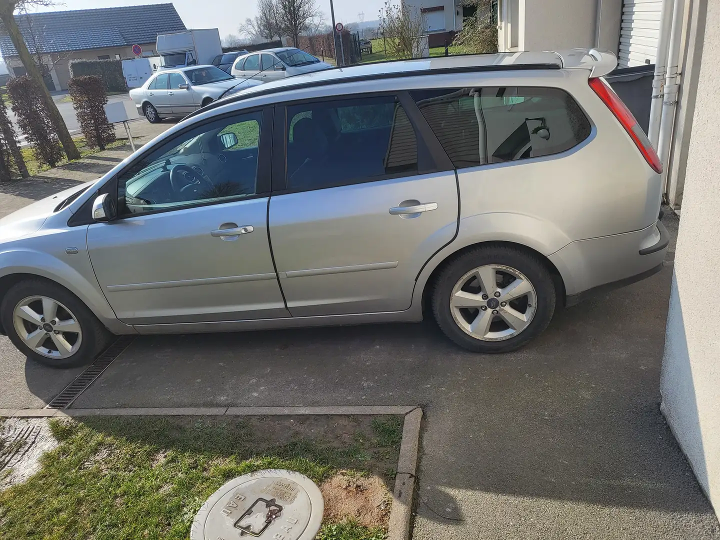 Ford Focus SW 2.0 TDCi Titanium DPF Gris - 1