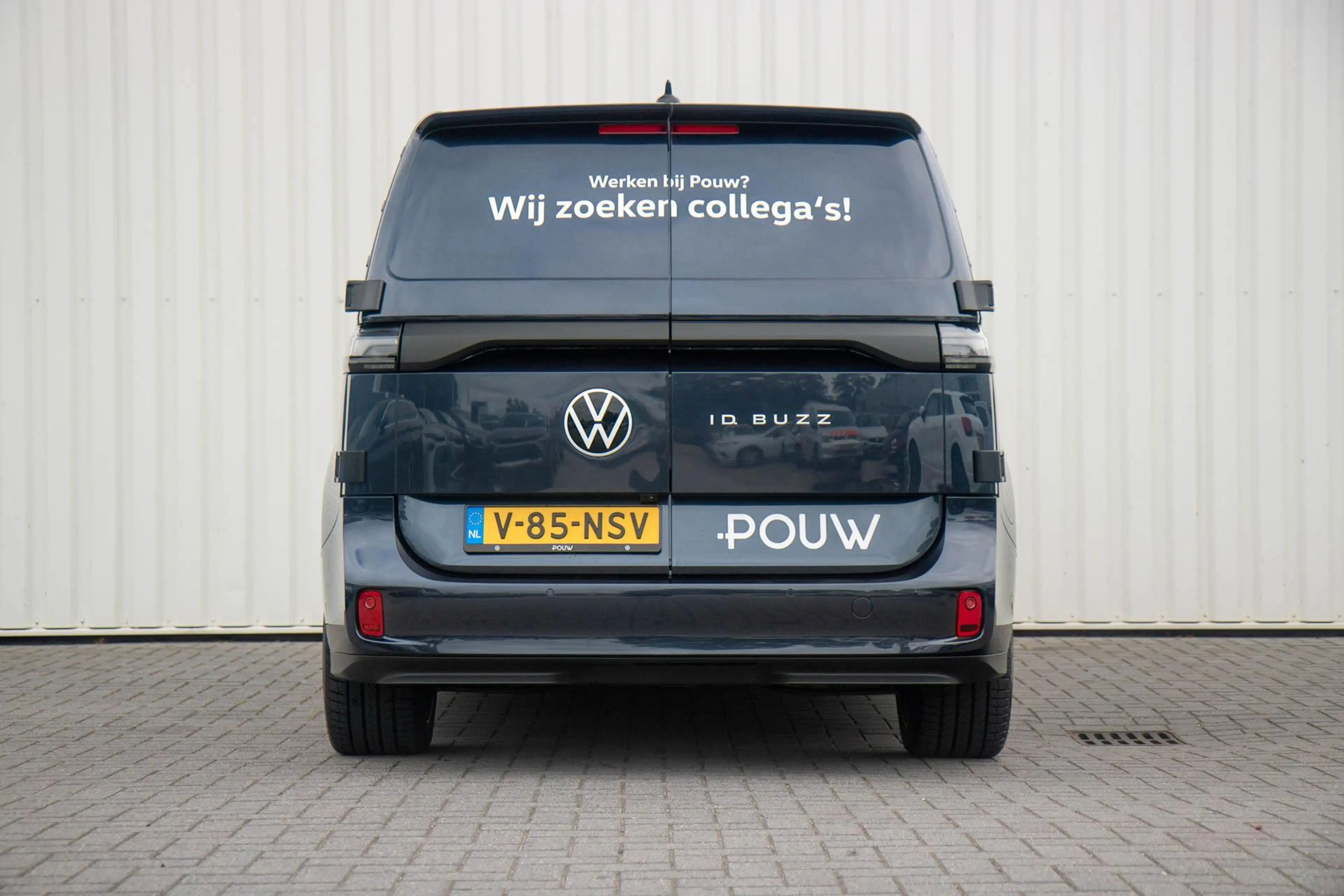 Volkswagen ID. Buzz Cargo 286pk Anniversary Edition 79 kWh | LMV 20'' | Trek — photo 6