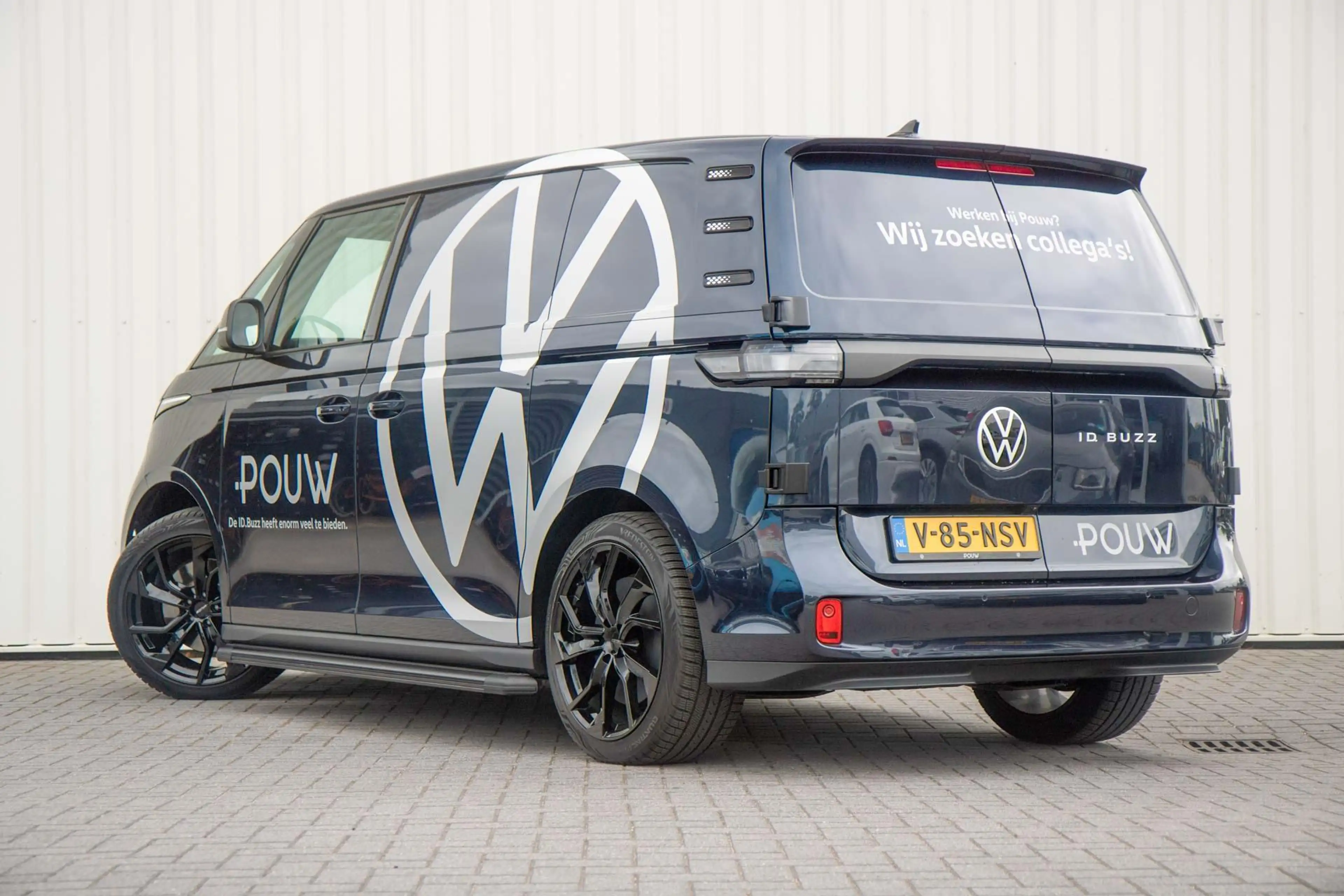Volkswagen ID. Buzz Cargo 286pk Anniversary Edition 79 kWh | LMV 20'' | Trek — photo 7